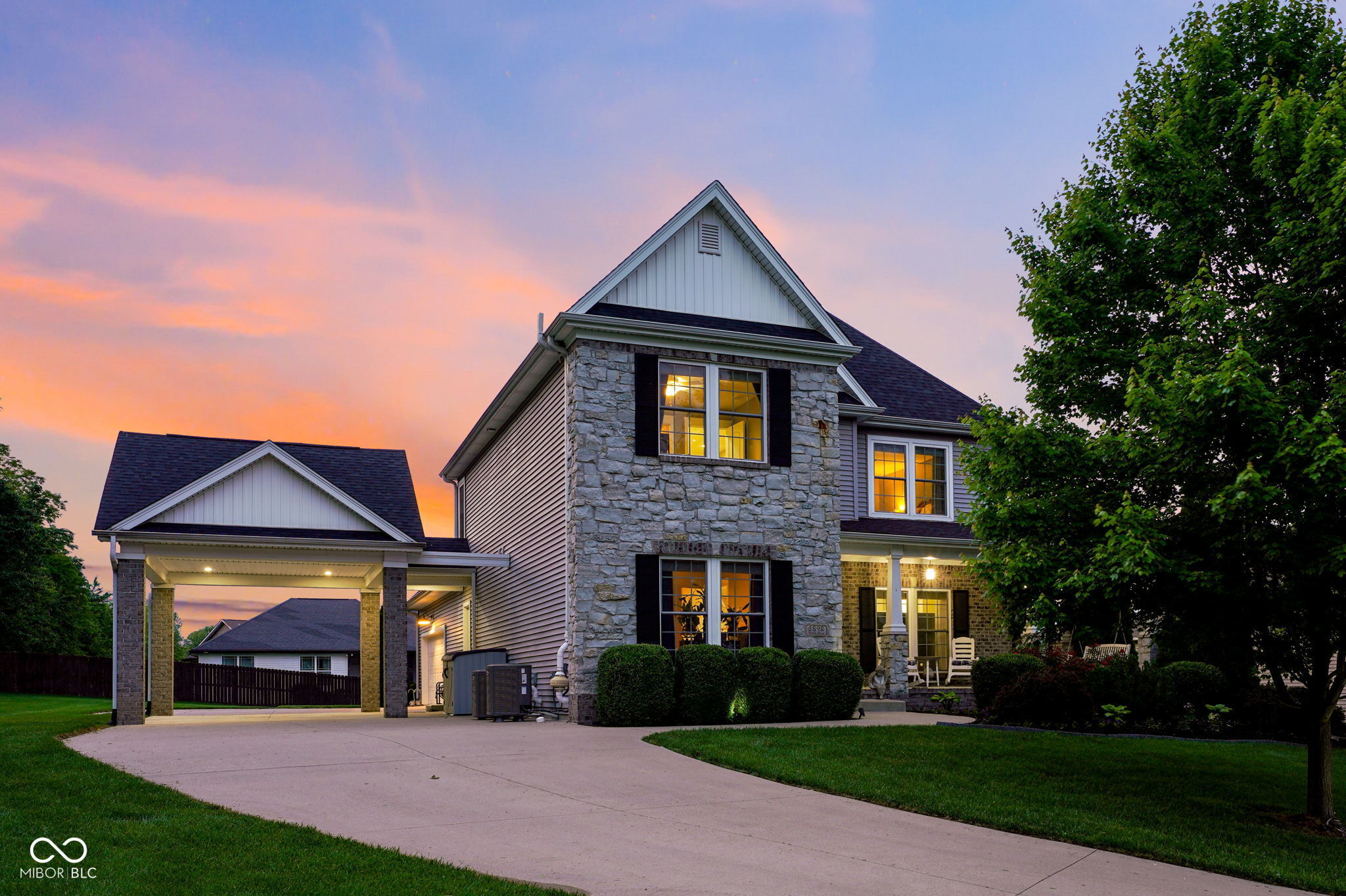 2898 Violet W Court