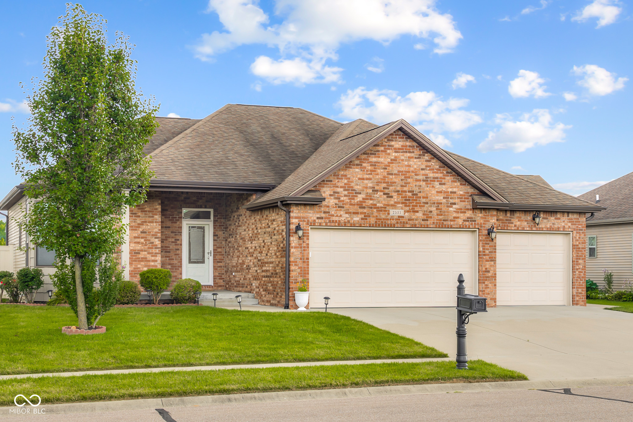 2533 Violet Way