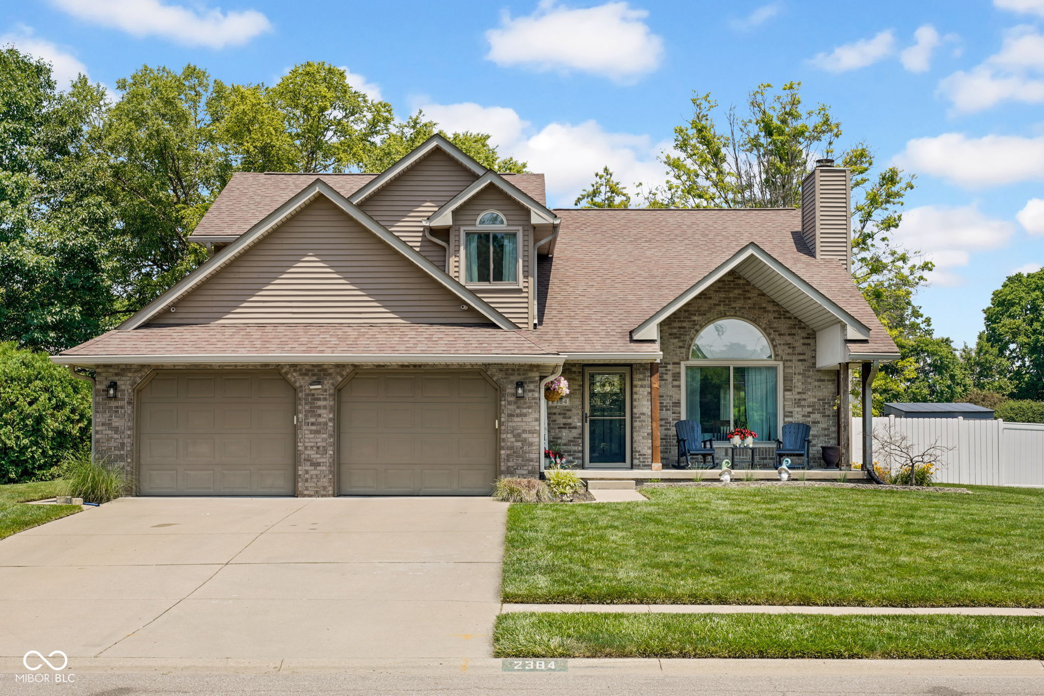 2384 Fairfax Drive