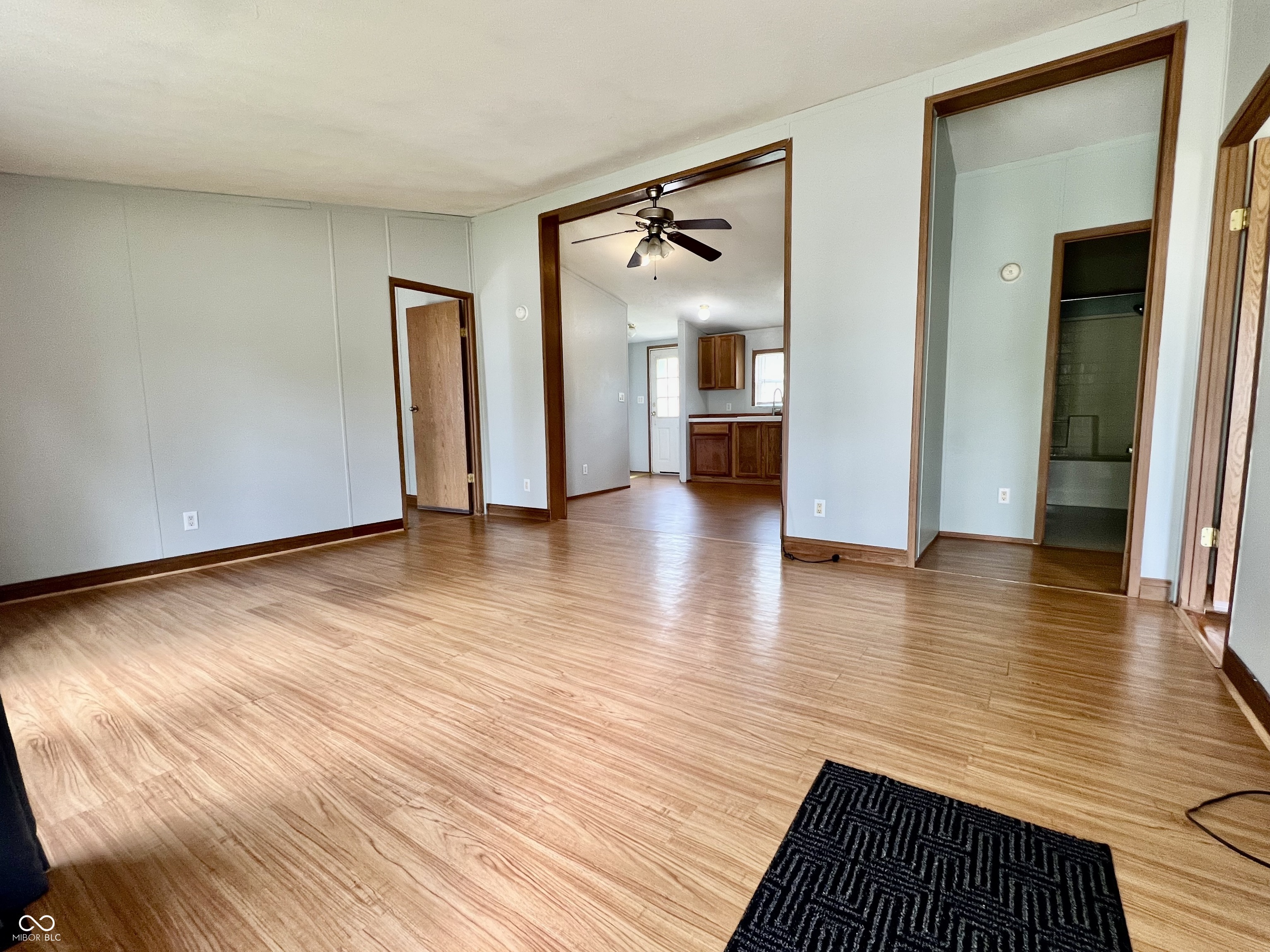3307 Fall Valley Drive