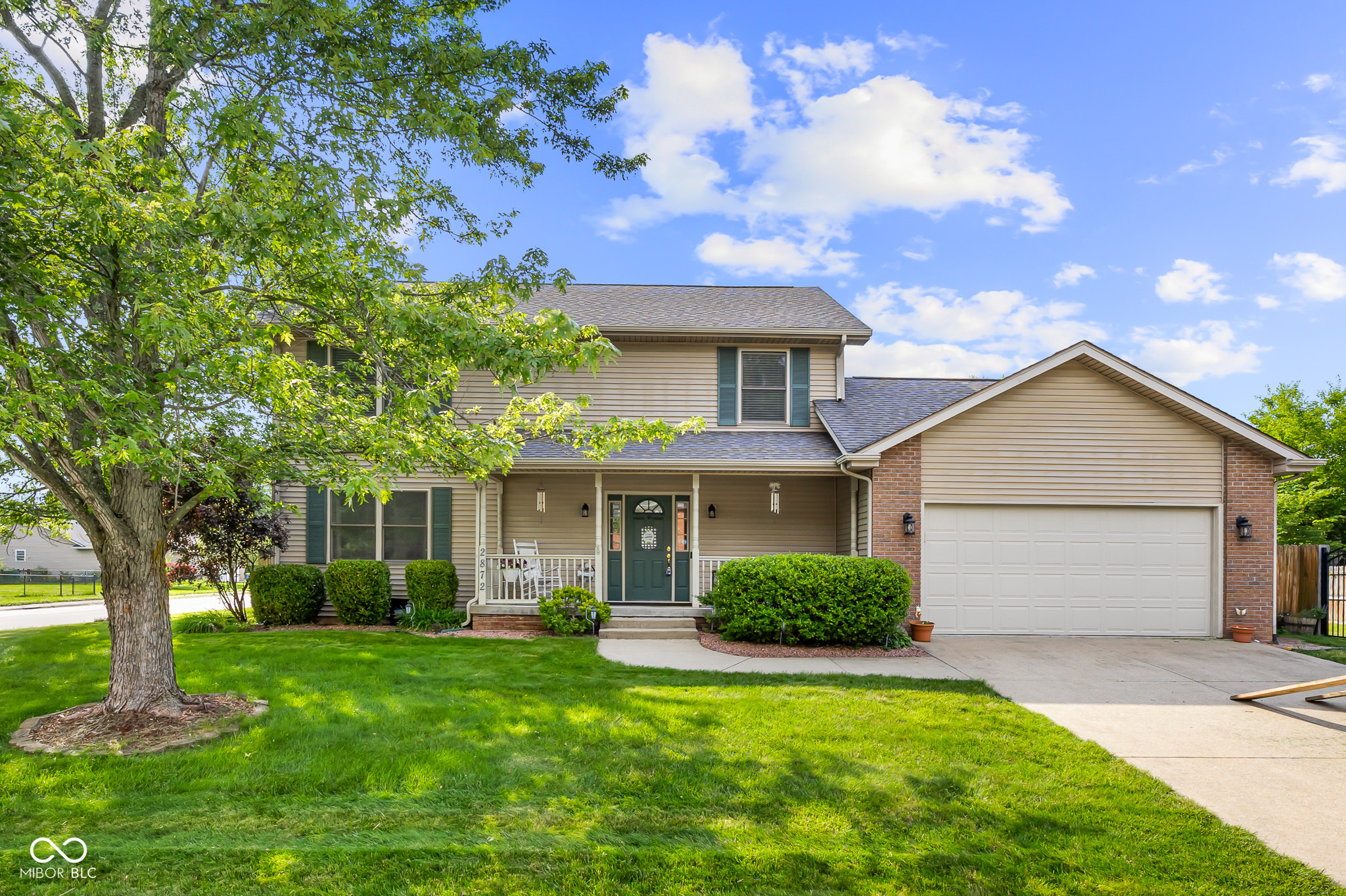 2872 N Prairie Stream Way