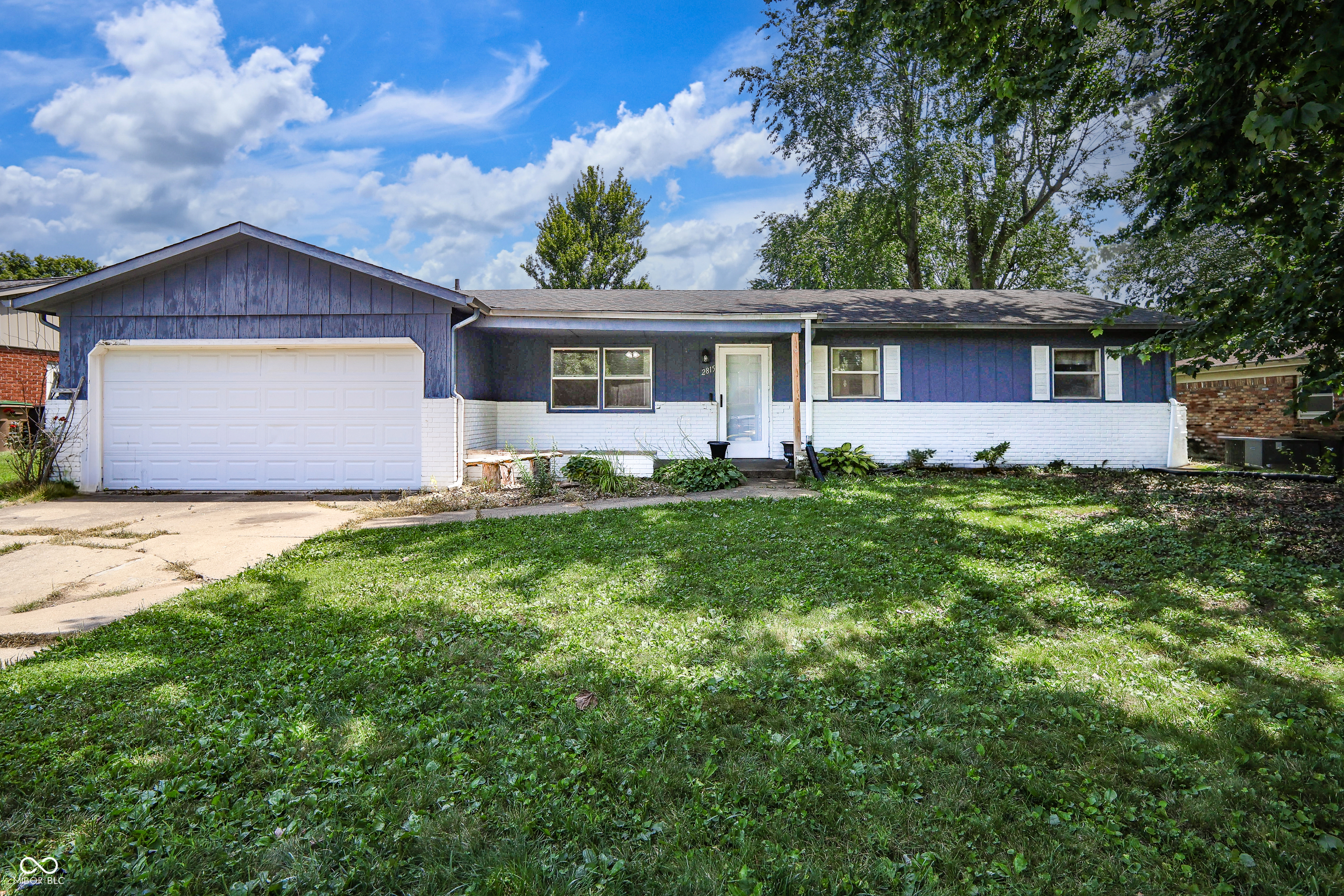 2815 Yellowwood Court