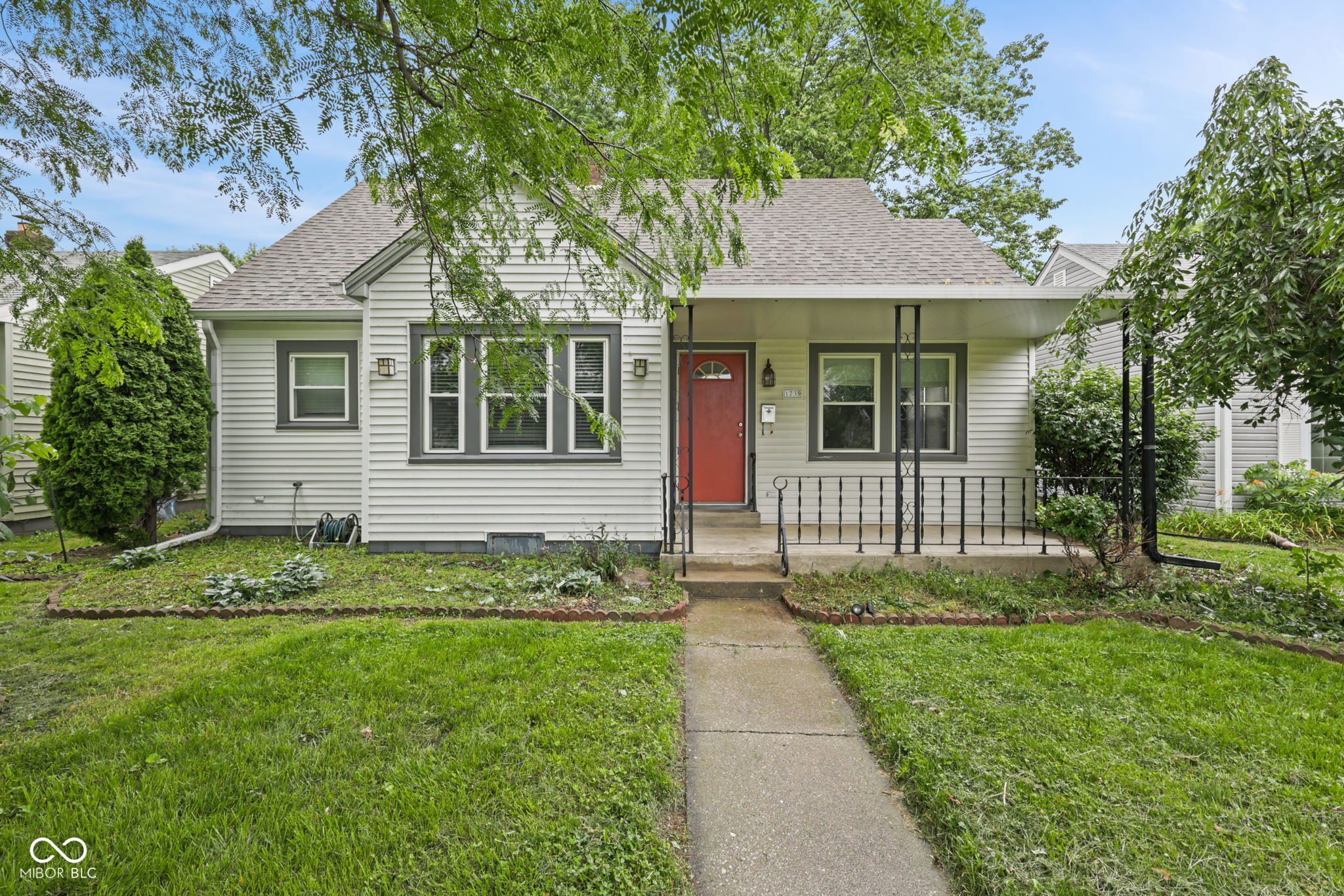 1739 Caldwell Place
