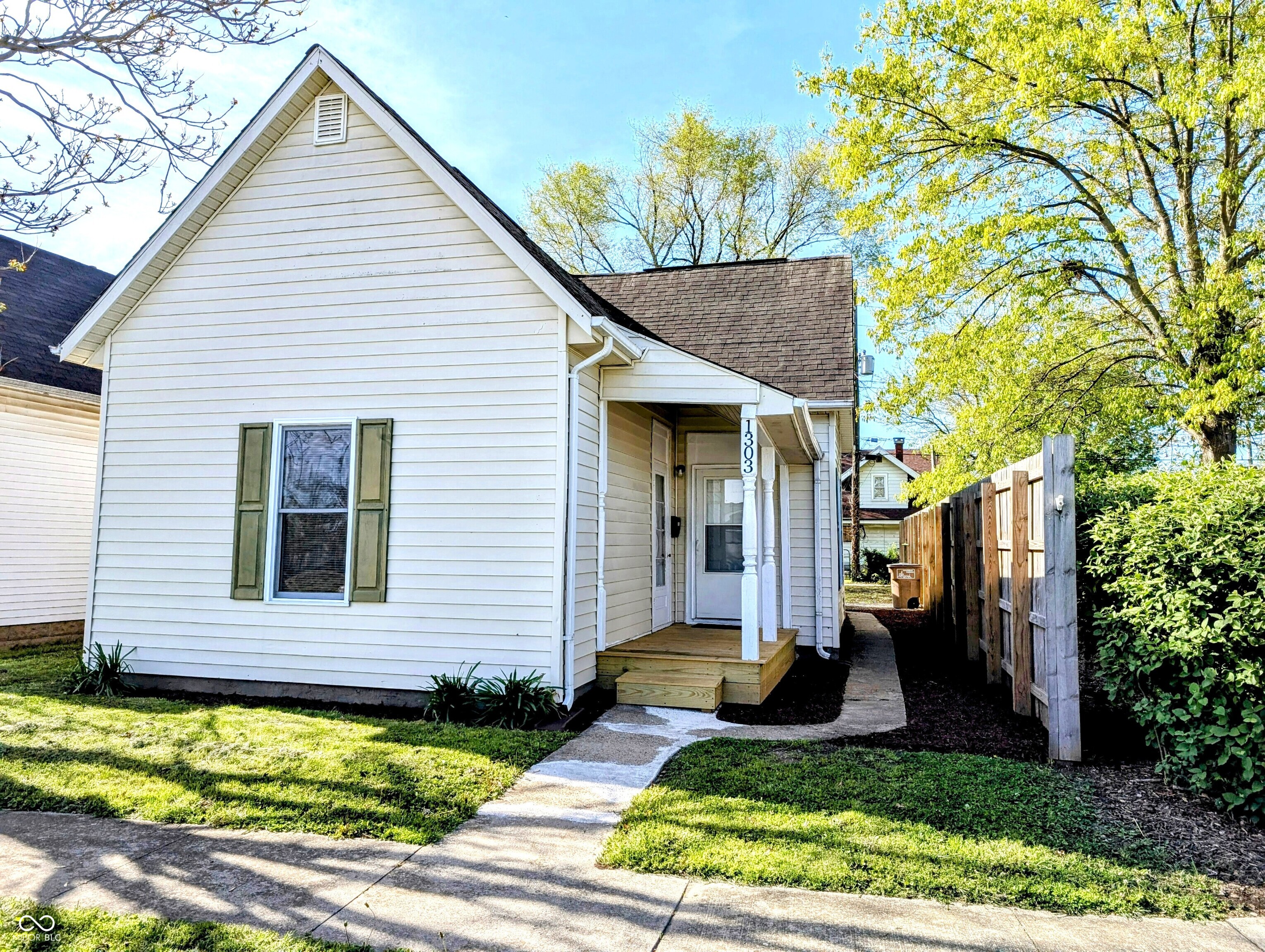 1303 9th Street