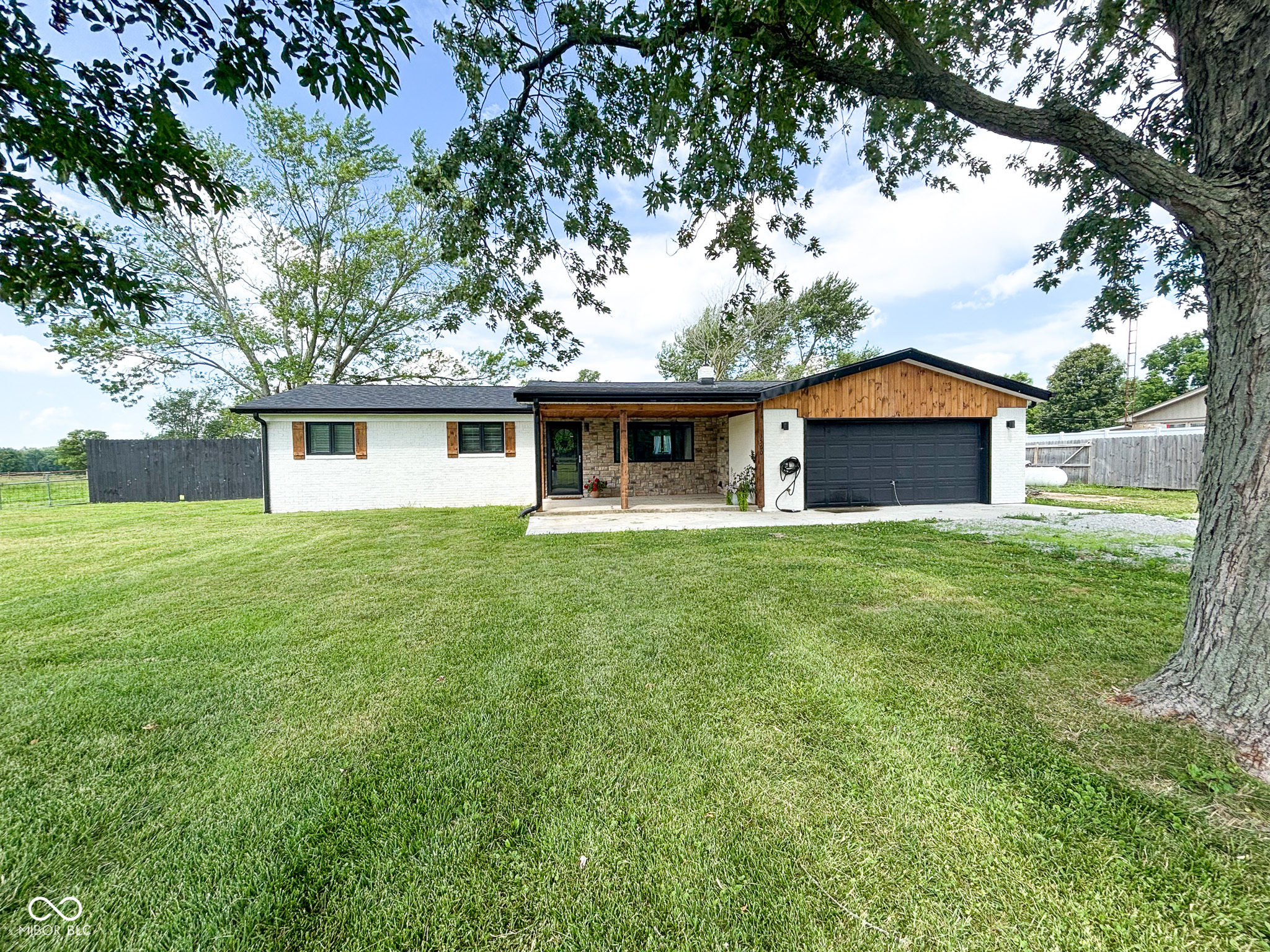 3560 N State Road 9