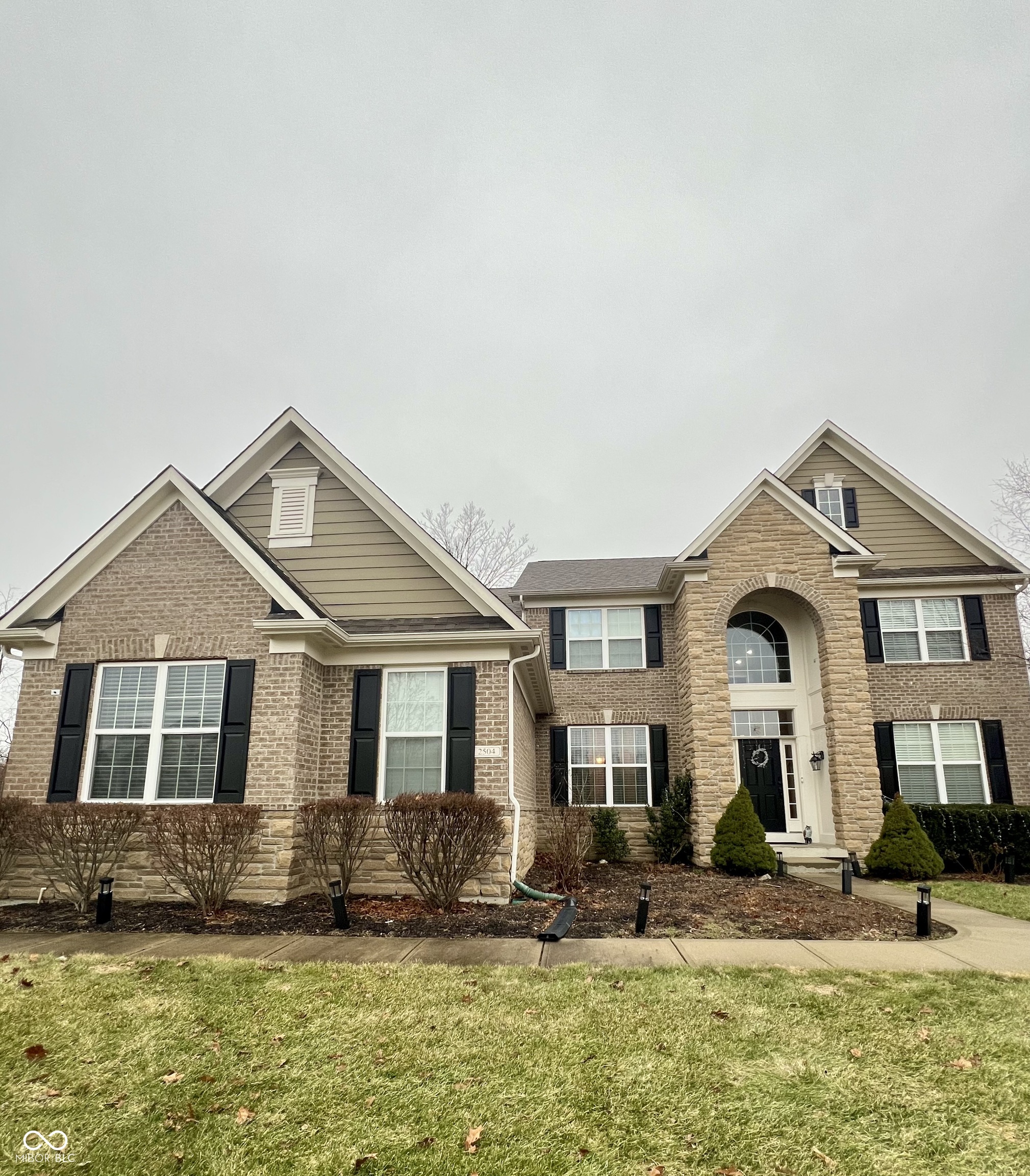 2504 Fawn Bluff Court