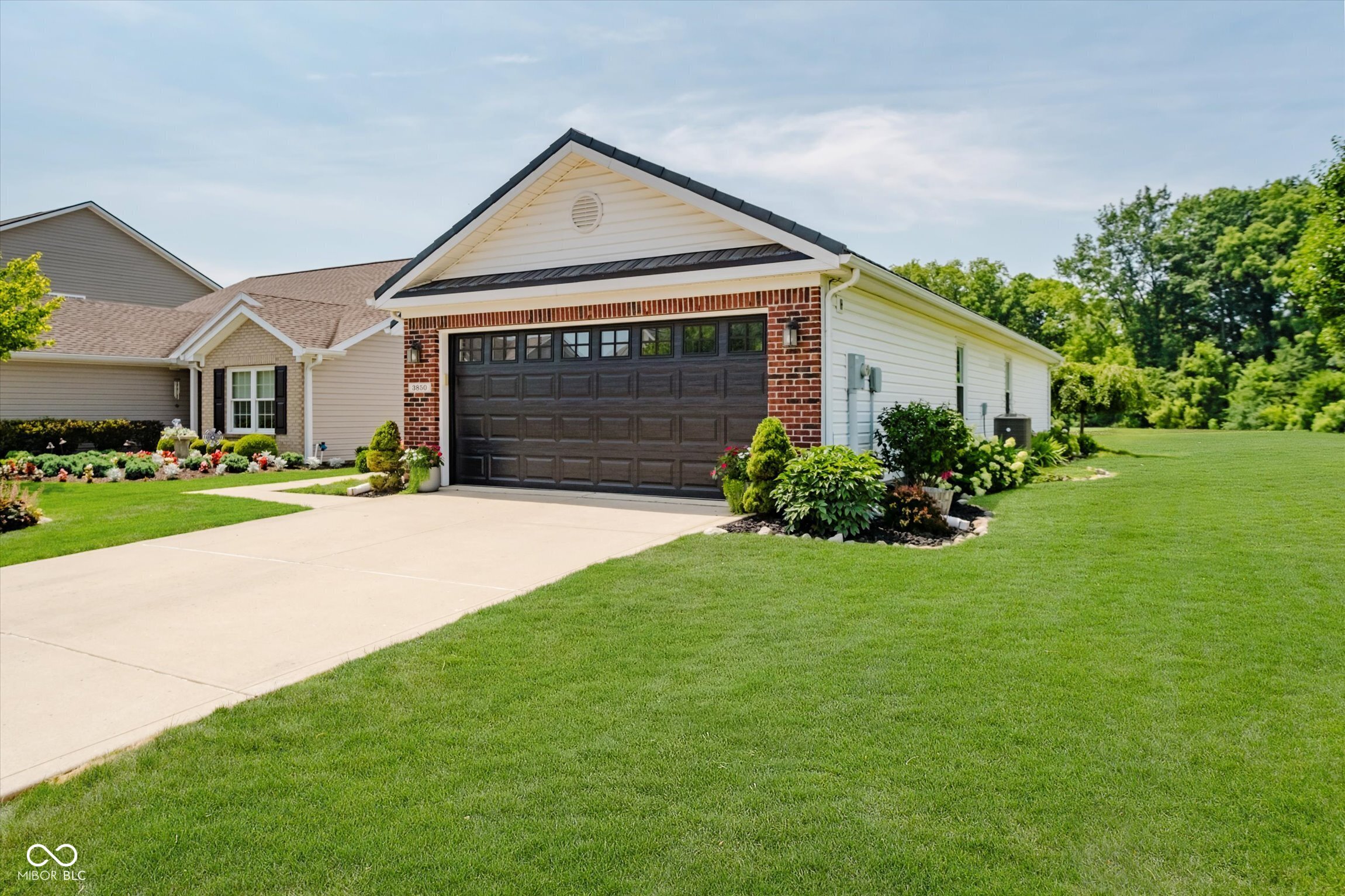 3850 Tartan Trail