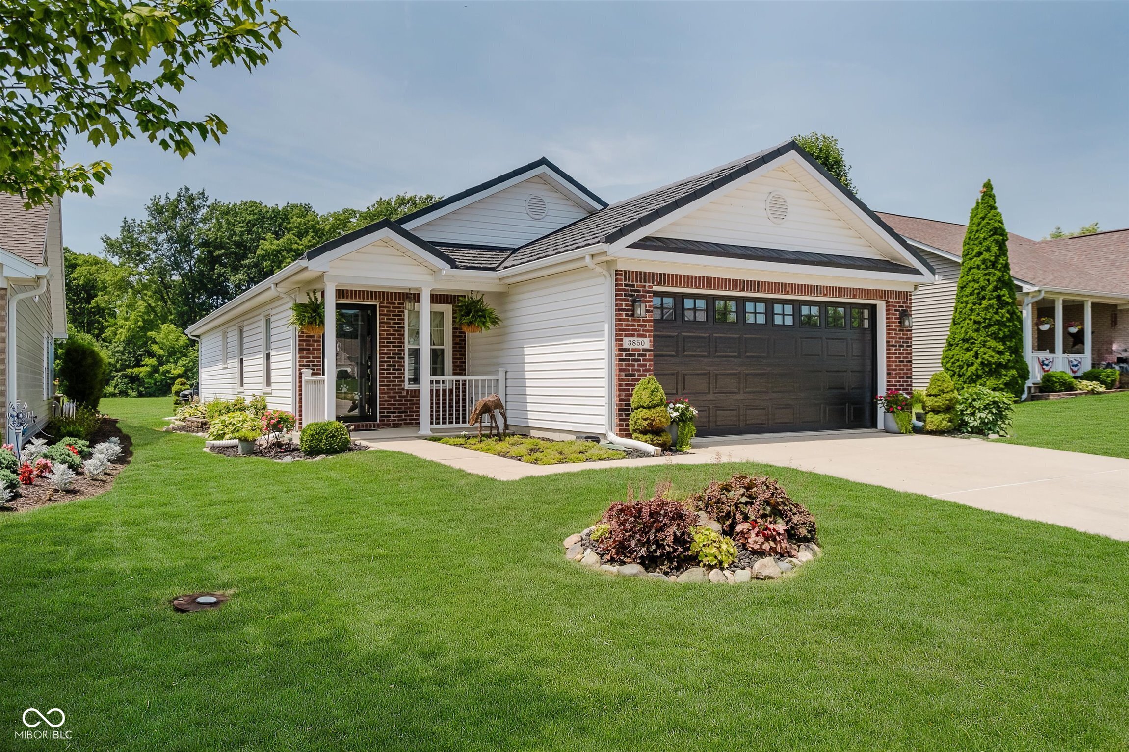 3850 Tartan Trail