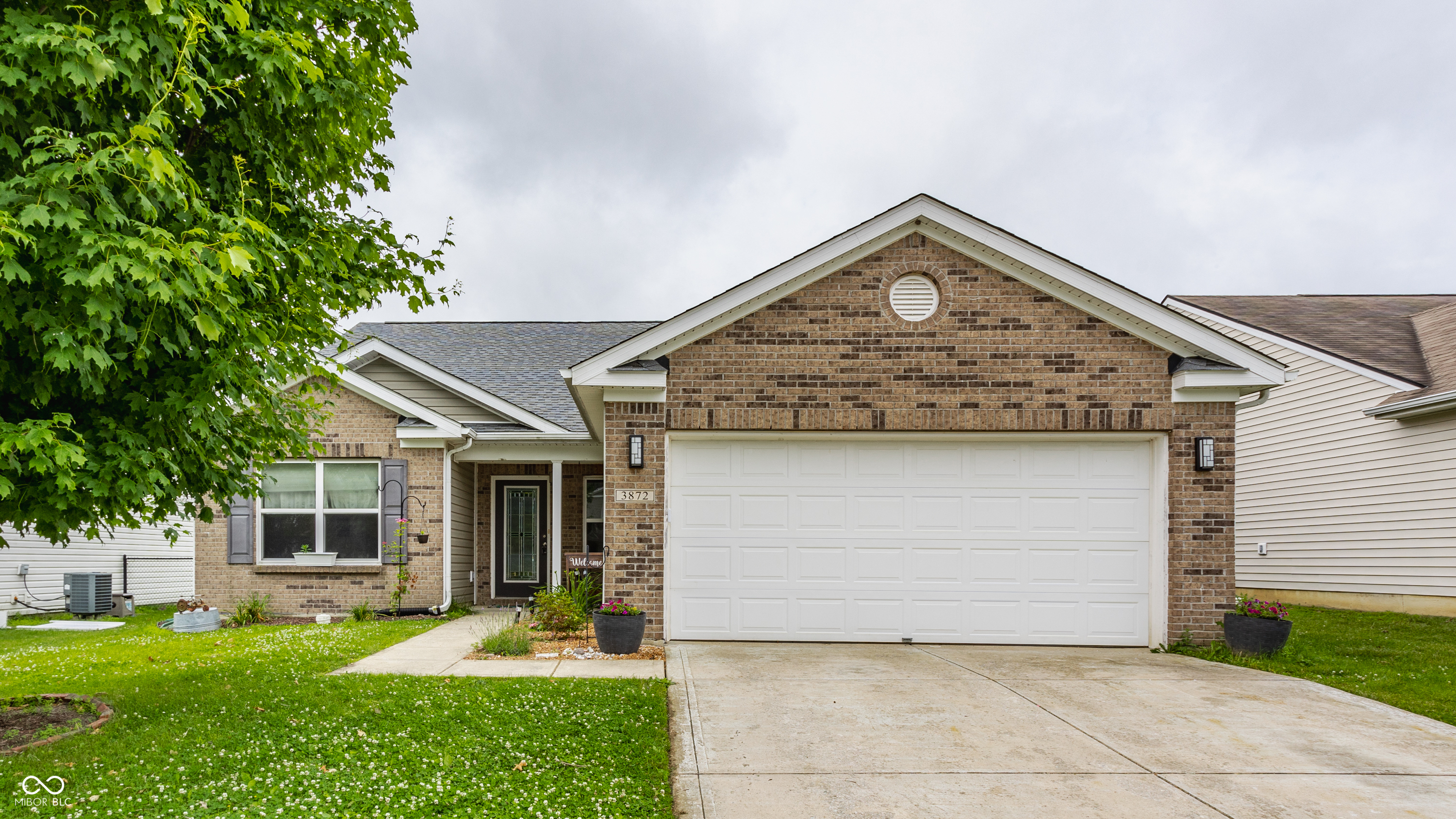3872 Dusty Sands Road