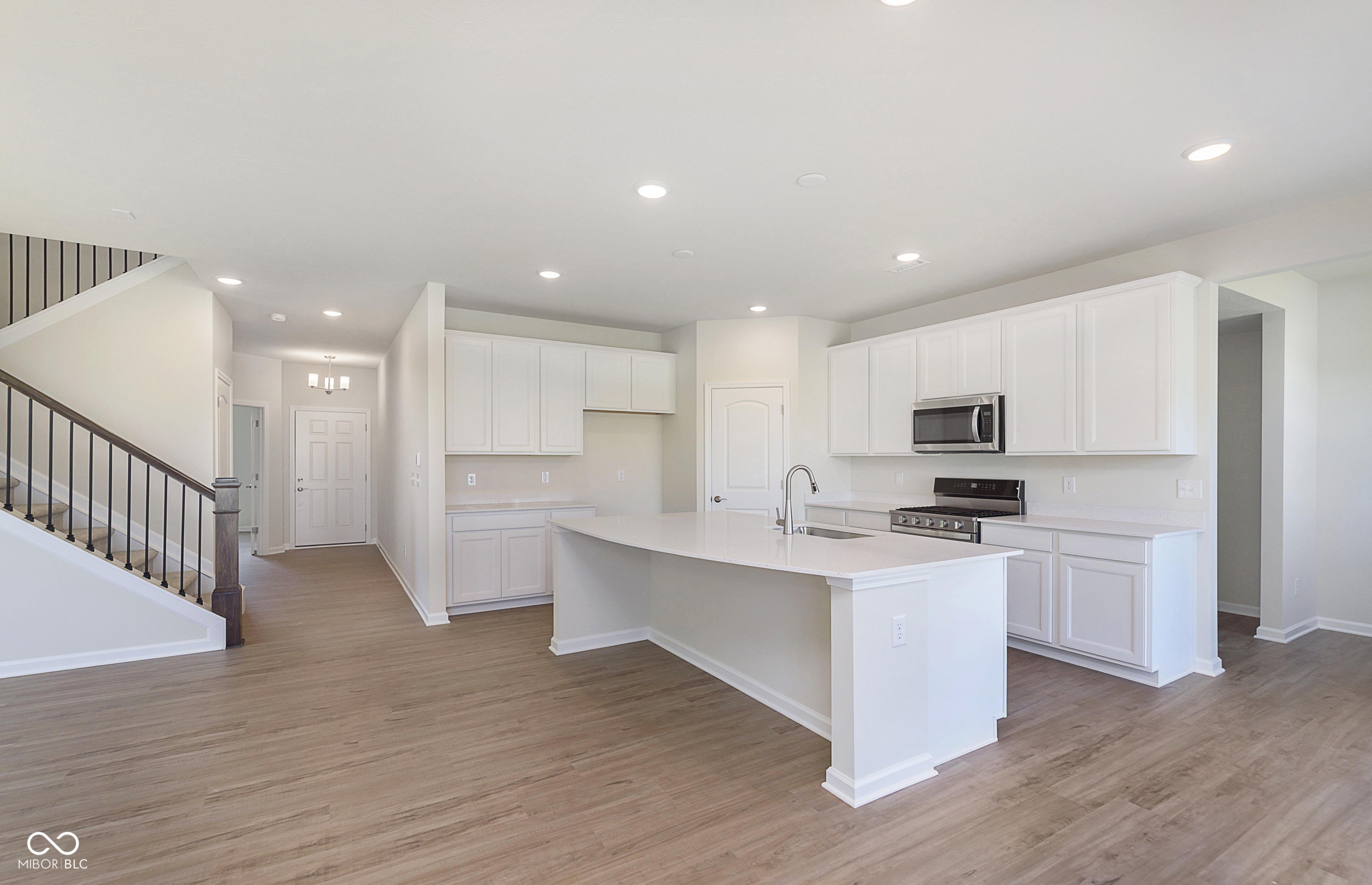 6849 Bridle Oaks Court