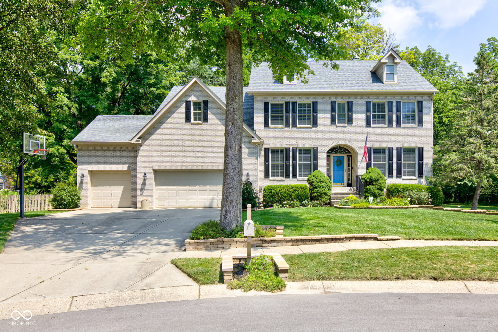 4325 Sedge Court