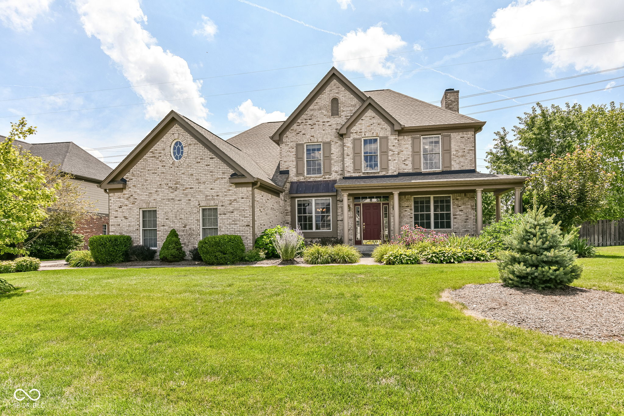 4273 Honeysuckle Lane
