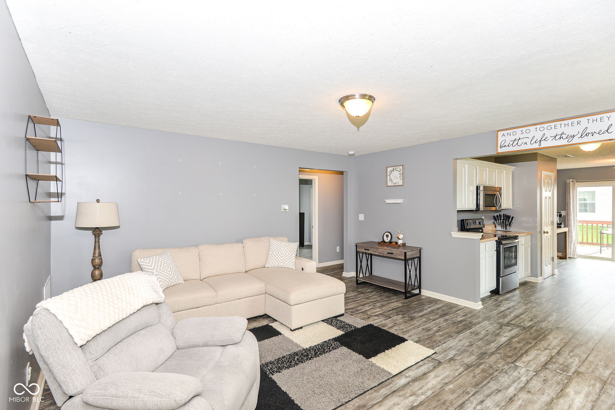 5775 Bluff View Lane