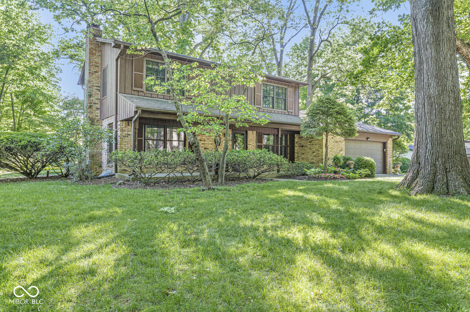 577 Century Oaks Drive
