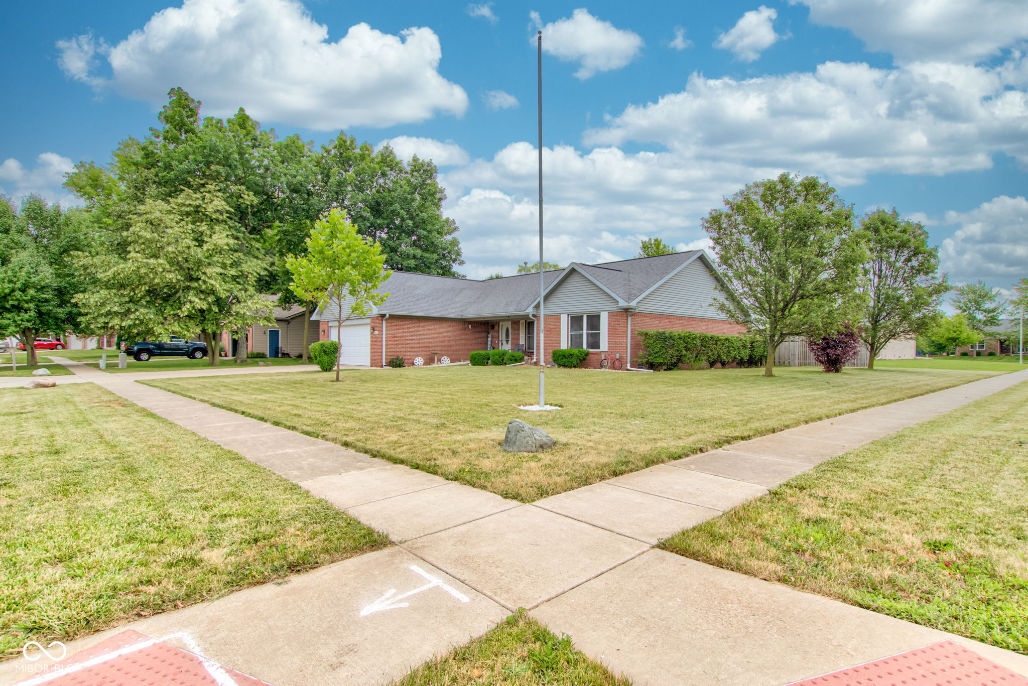 2421 Oakbend Court