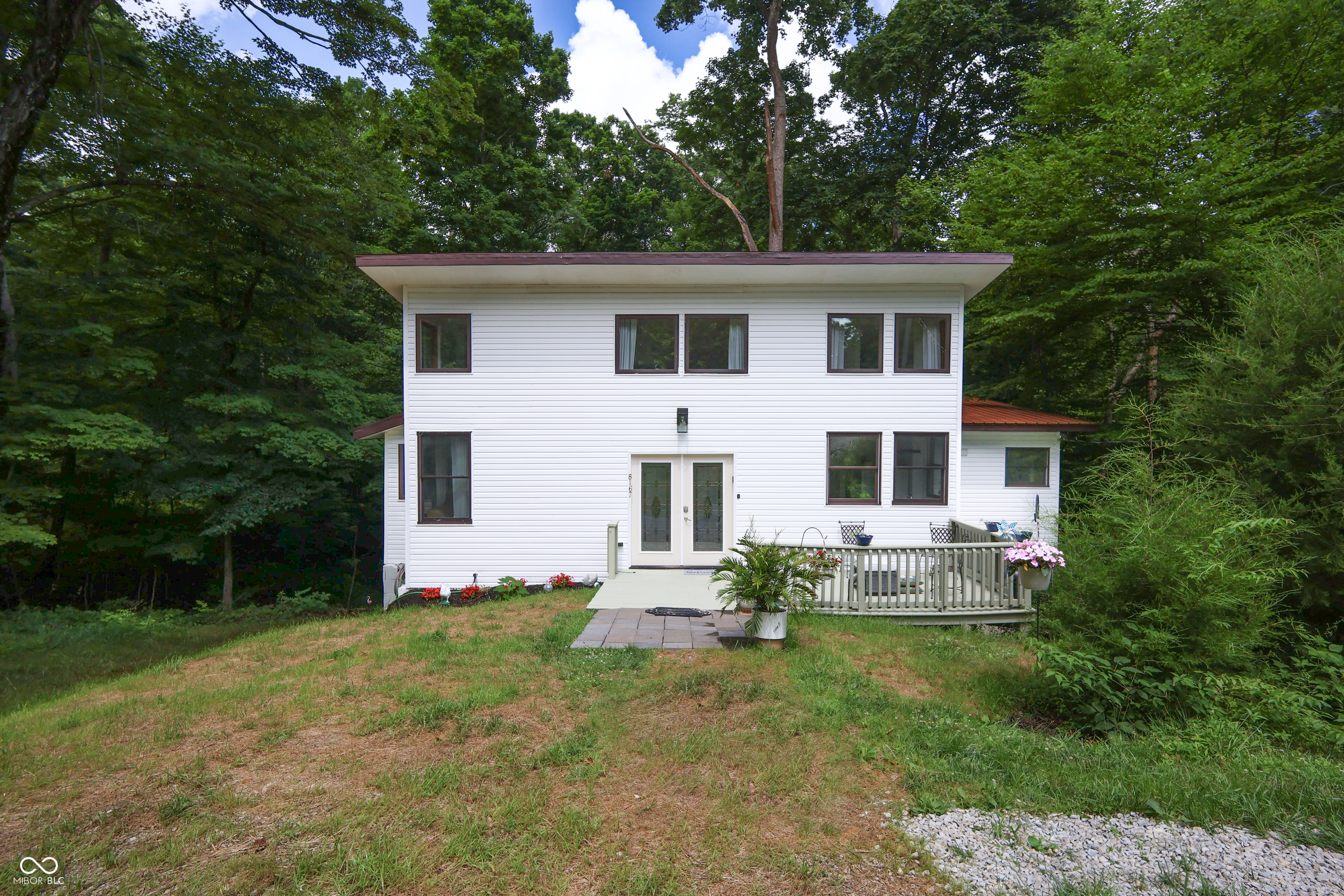 8167 Center Lake Road