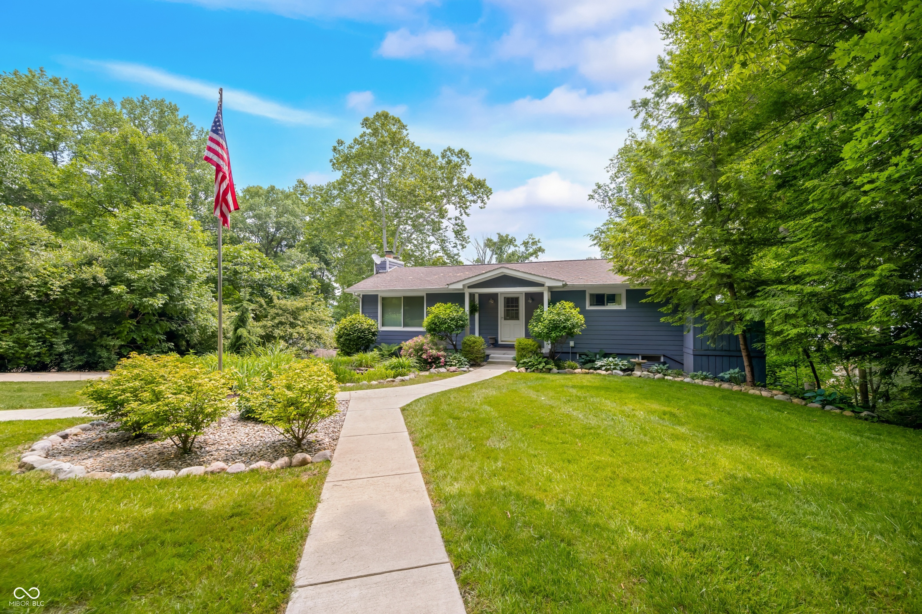 7600 N Blue Heron Drive