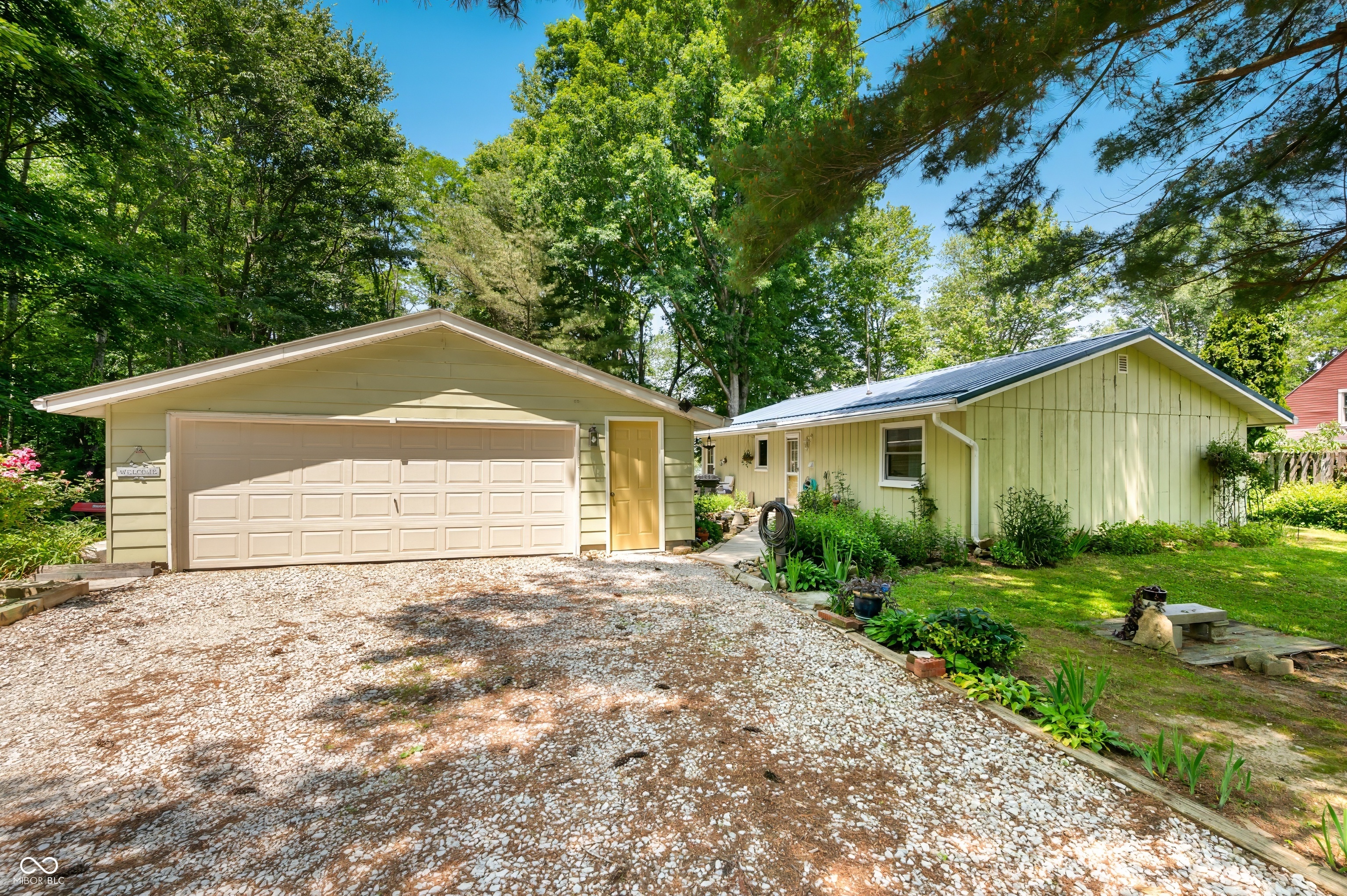 6521 Snug Harbour Lane