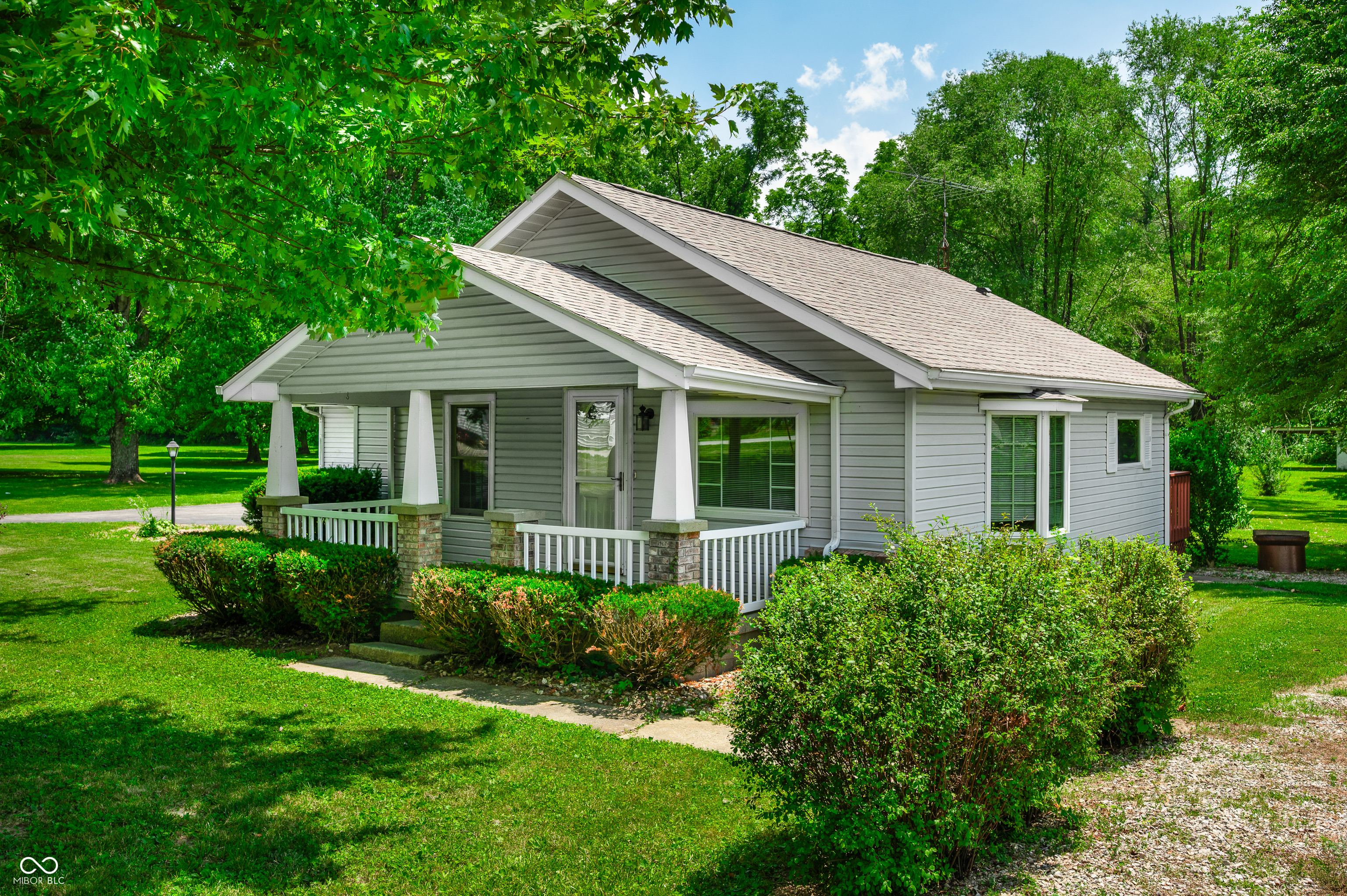 4977 State Road 46 East E
