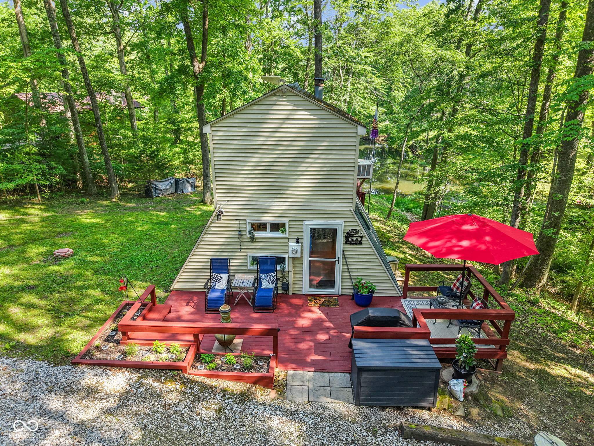 1413 N Lost Lake Road