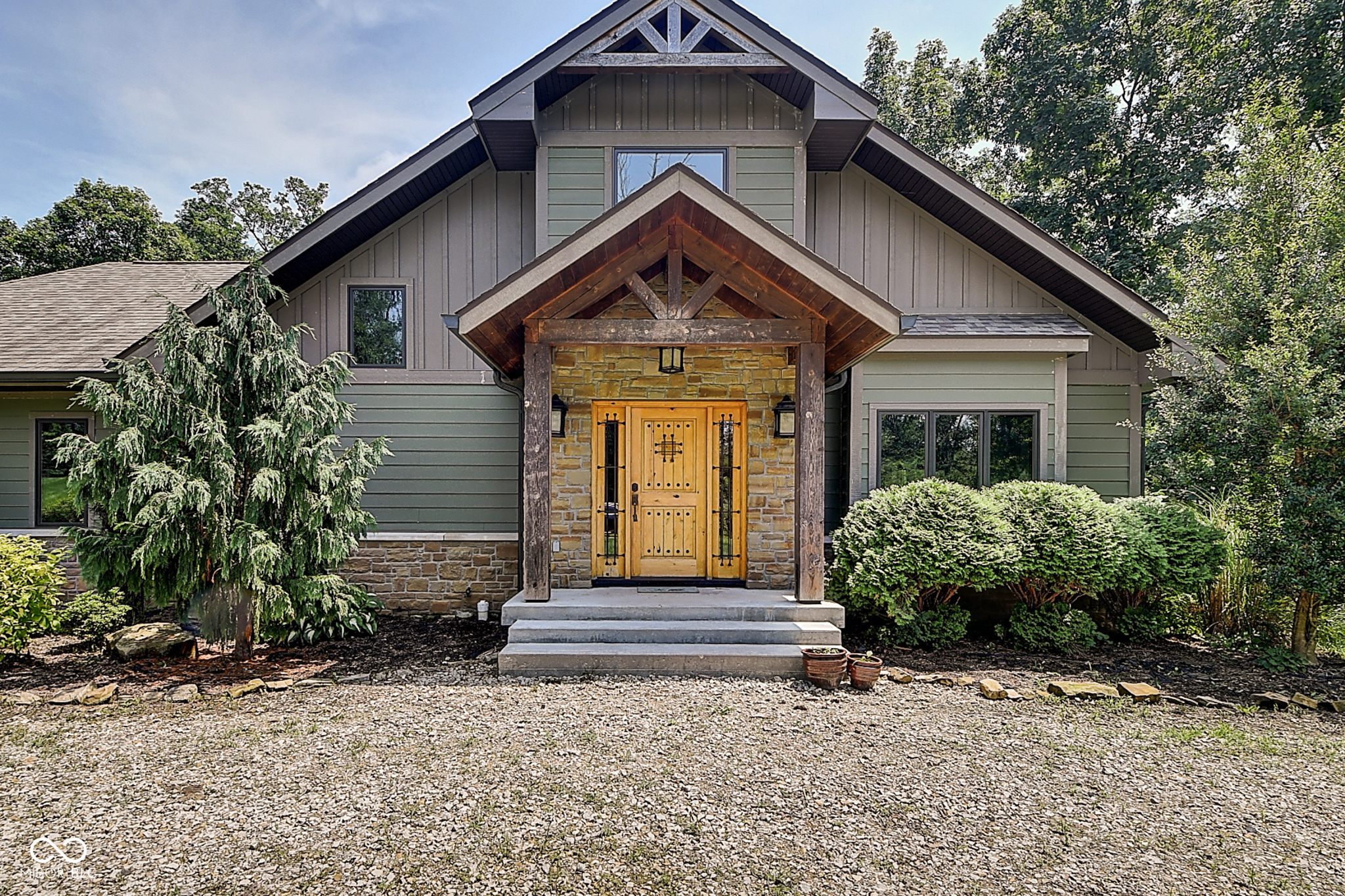4568 State Road 135 S
