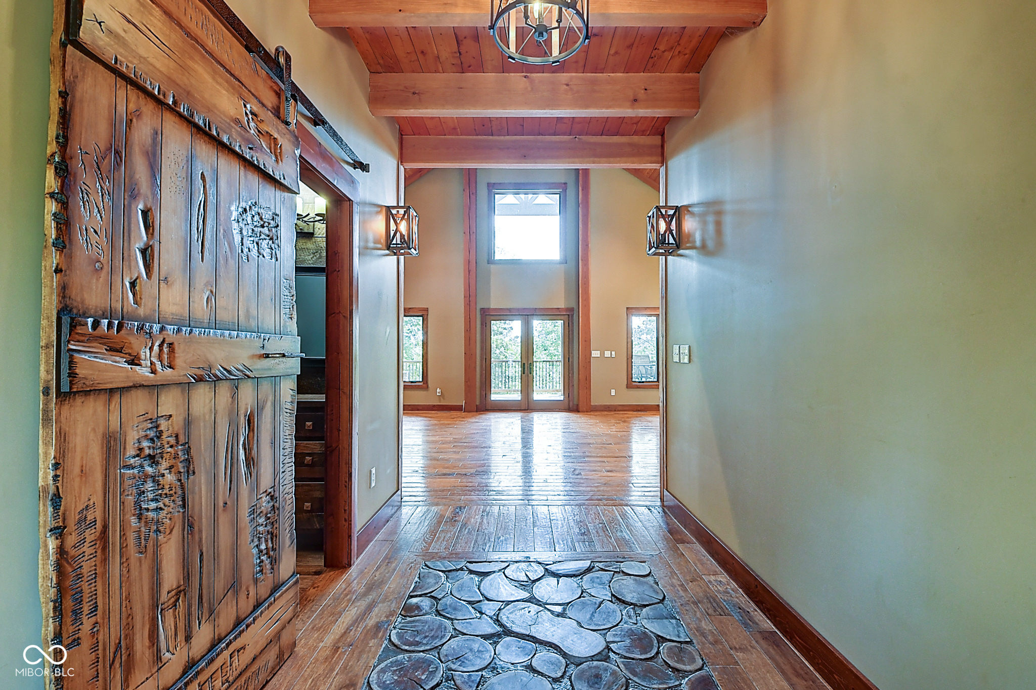 4568 State Road 135 S