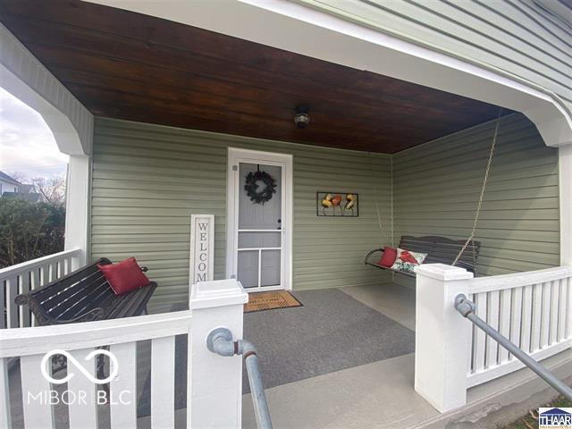 204 N Forest Avenue