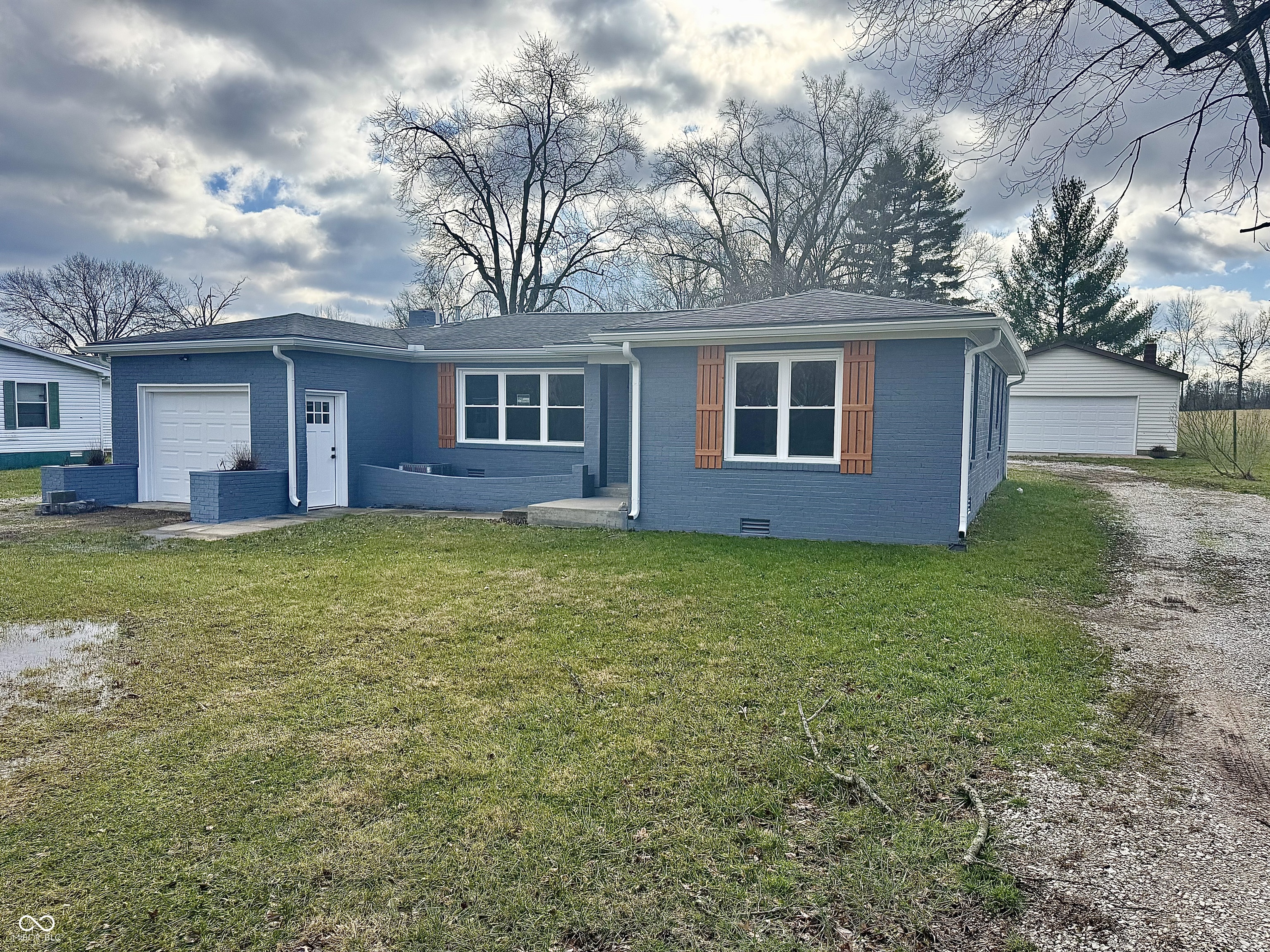 1715 W Whiterock Road