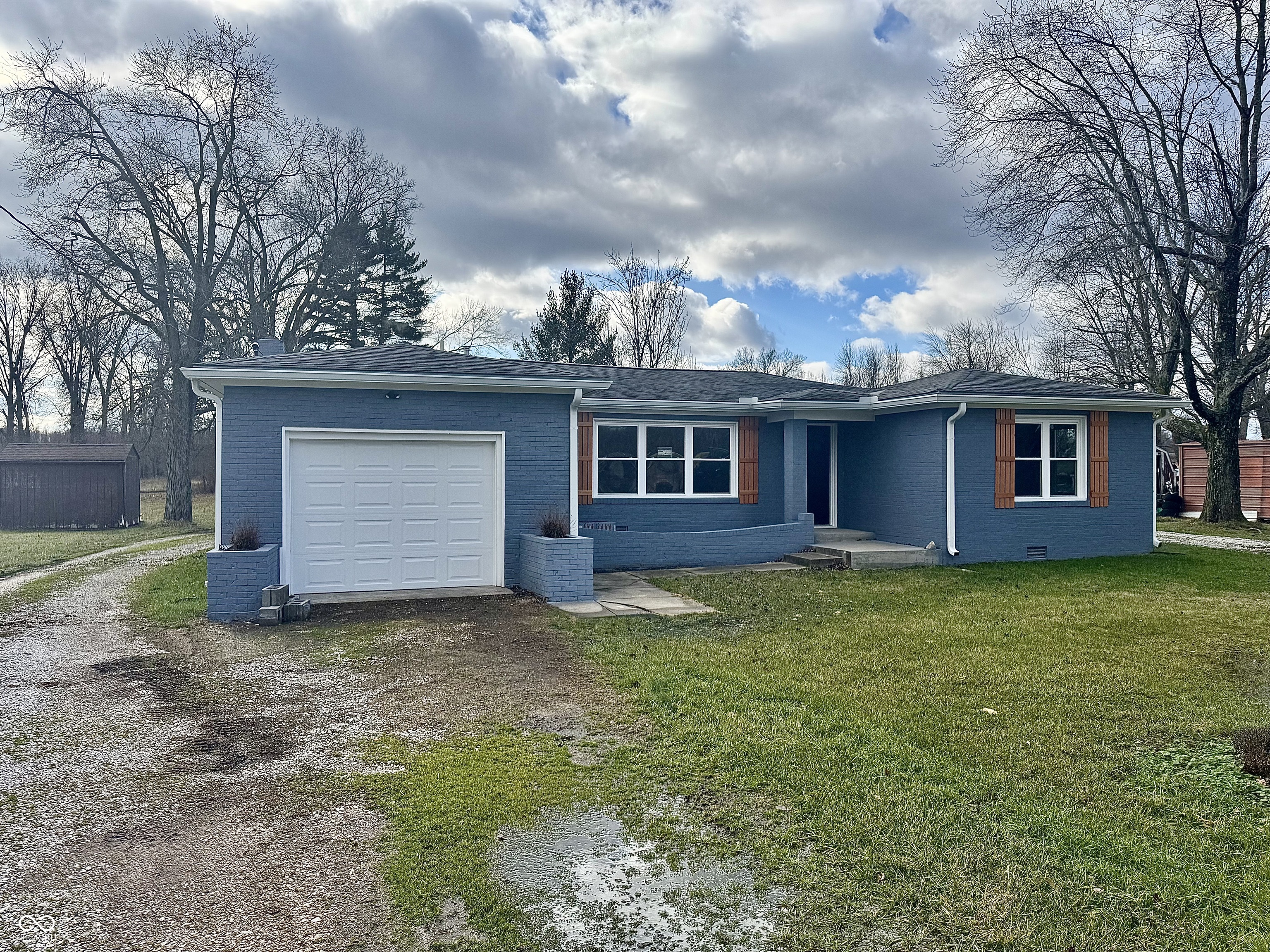 1715 W Whiterock Road