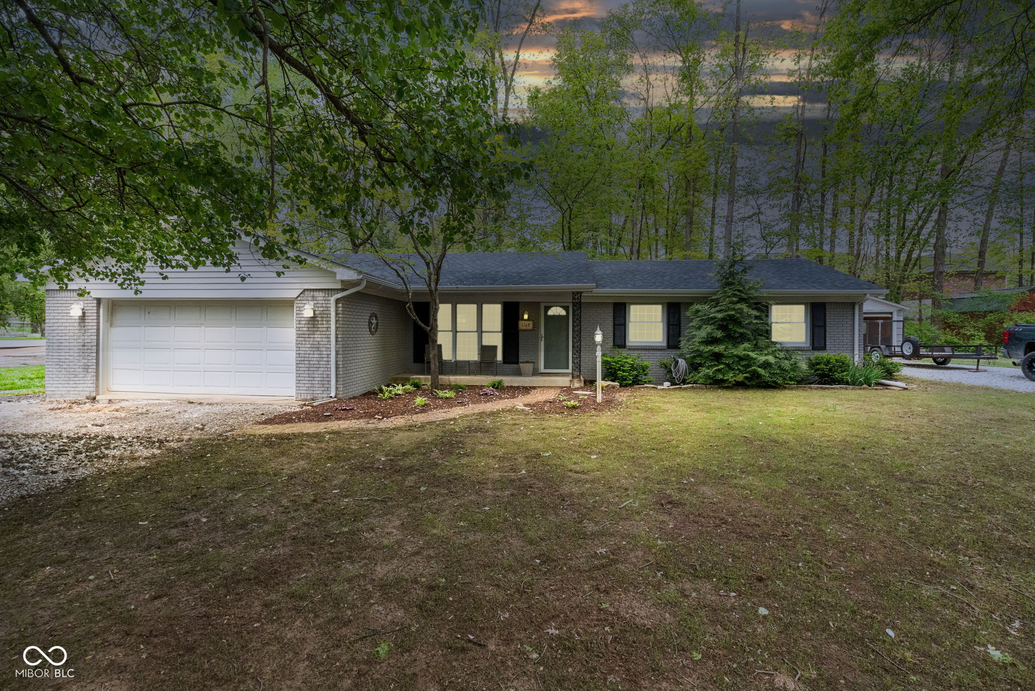 1168 W Brazilia Lane