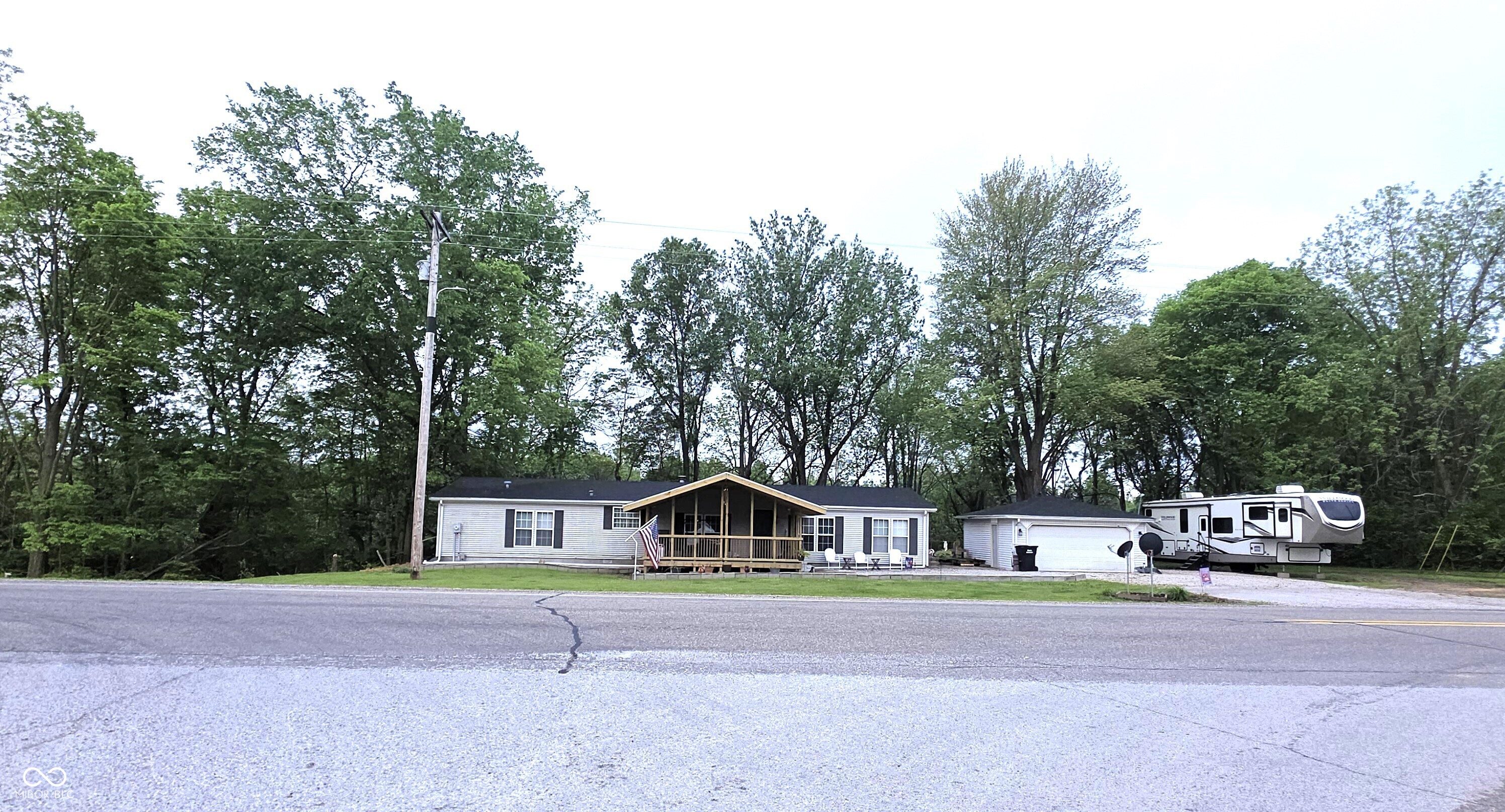 5269 W State Road 42