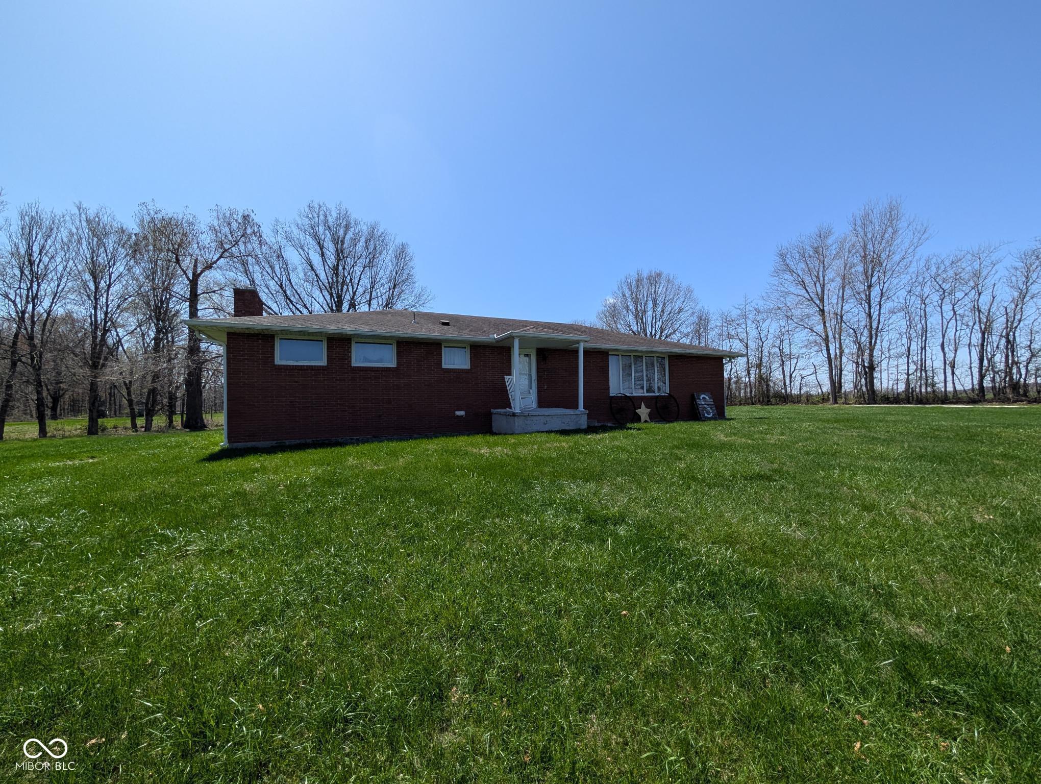 1608 E CO RD 900 S