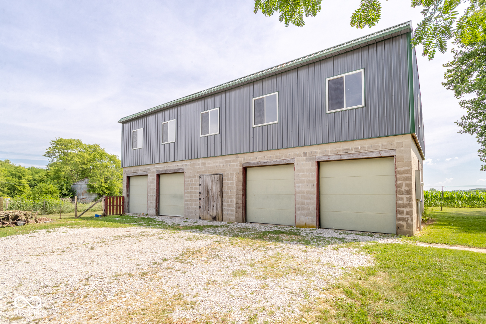 9665 N COUNTY RD 250 E