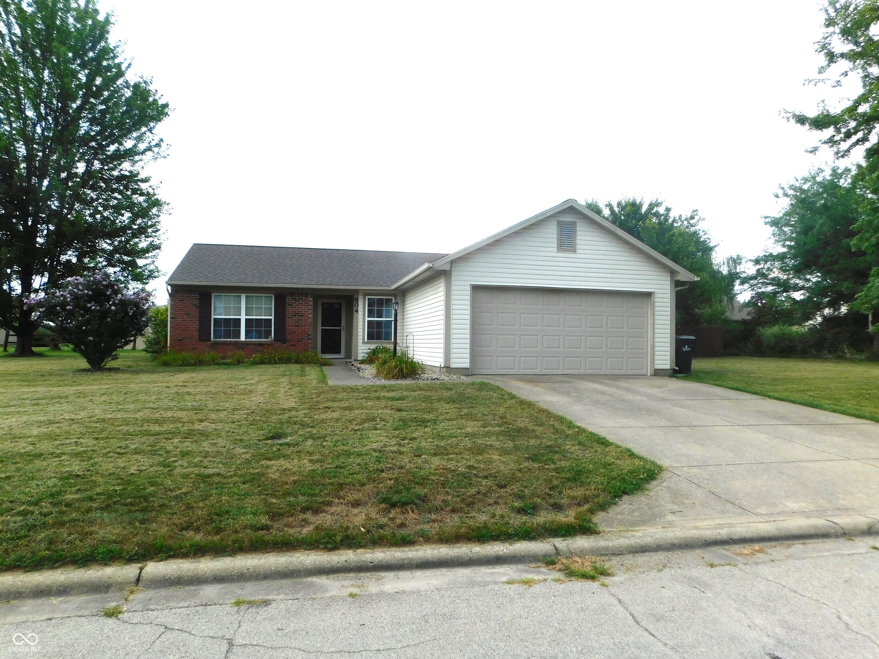 804 E Fleetwood Drive