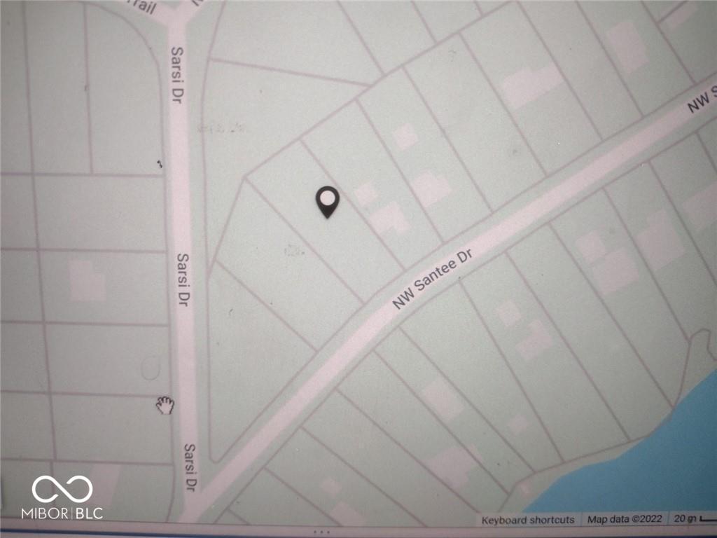 664 W Santee Drive
