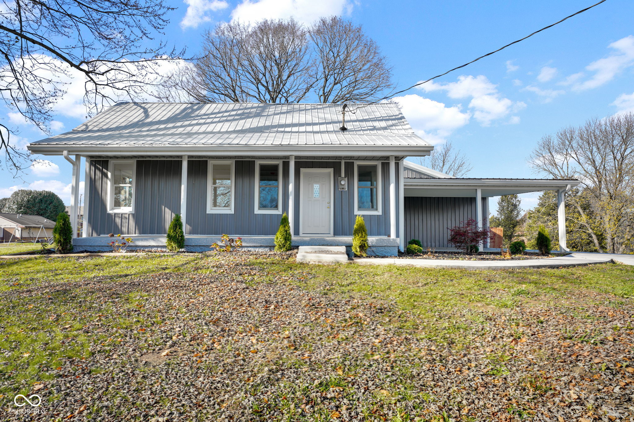 303 N Range Street