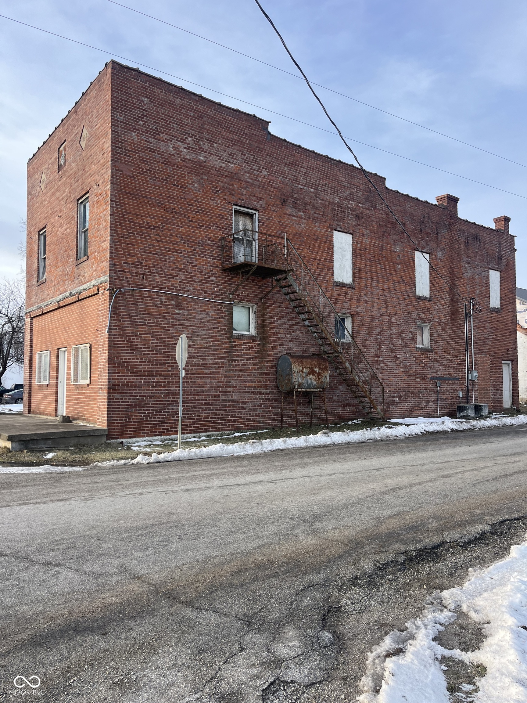 12001 S County Road 1050 W