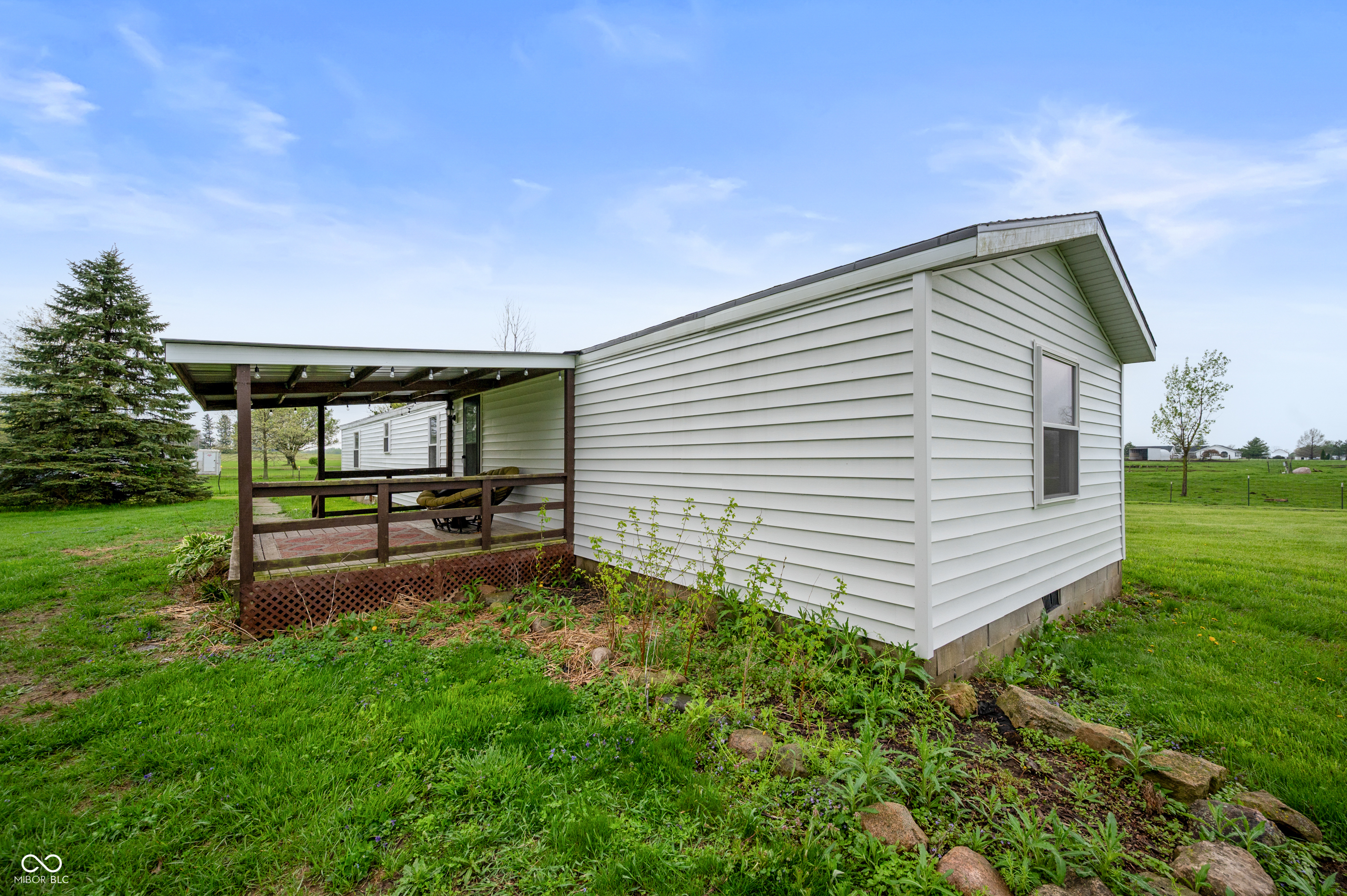 9621 N County Road 25 W