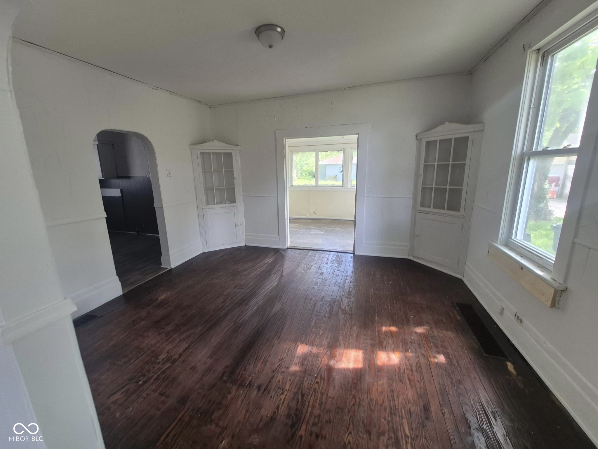 711 W Centennial Avenue