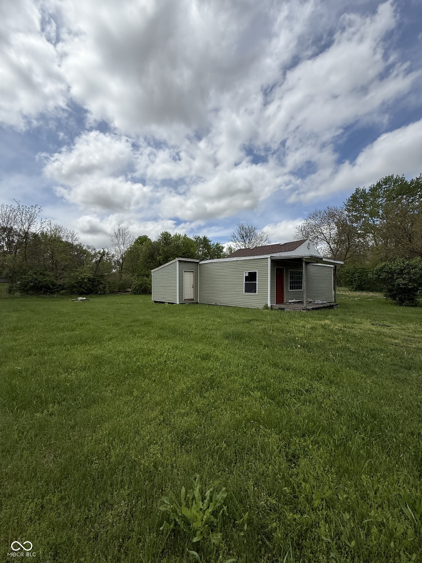 1503 E 20th Street