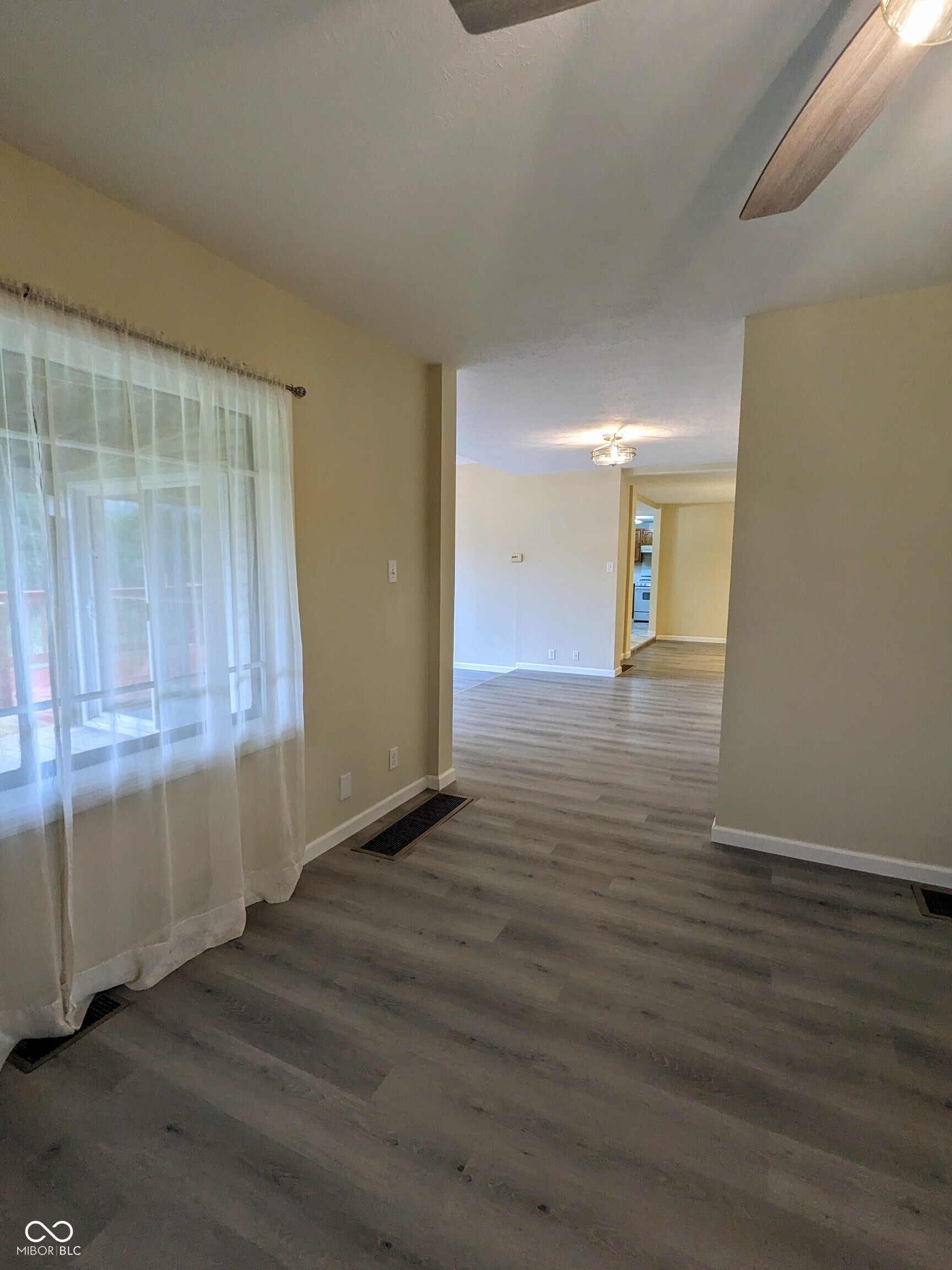 243 S Grand Avenue