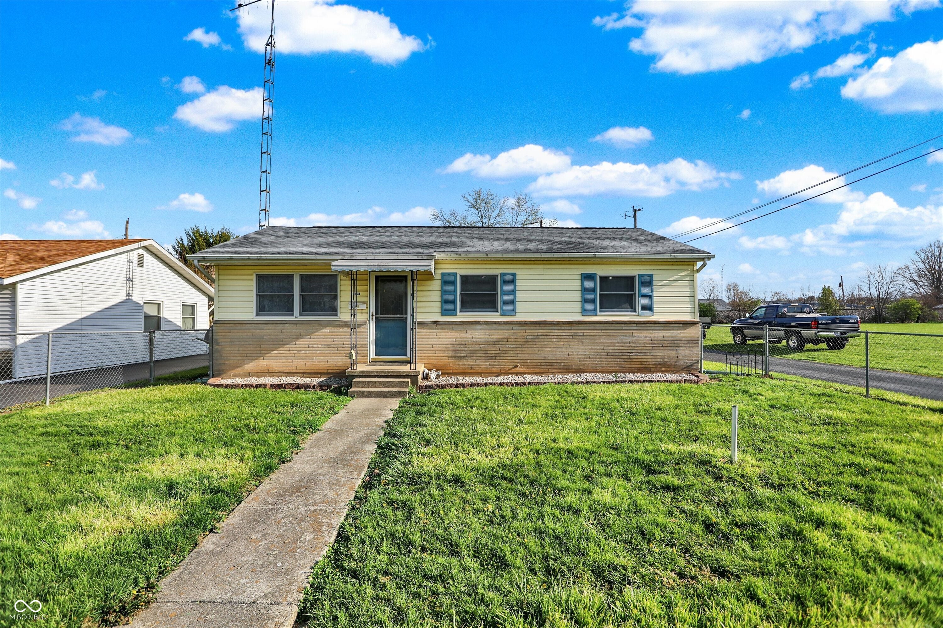 1424 Woodbine Drive