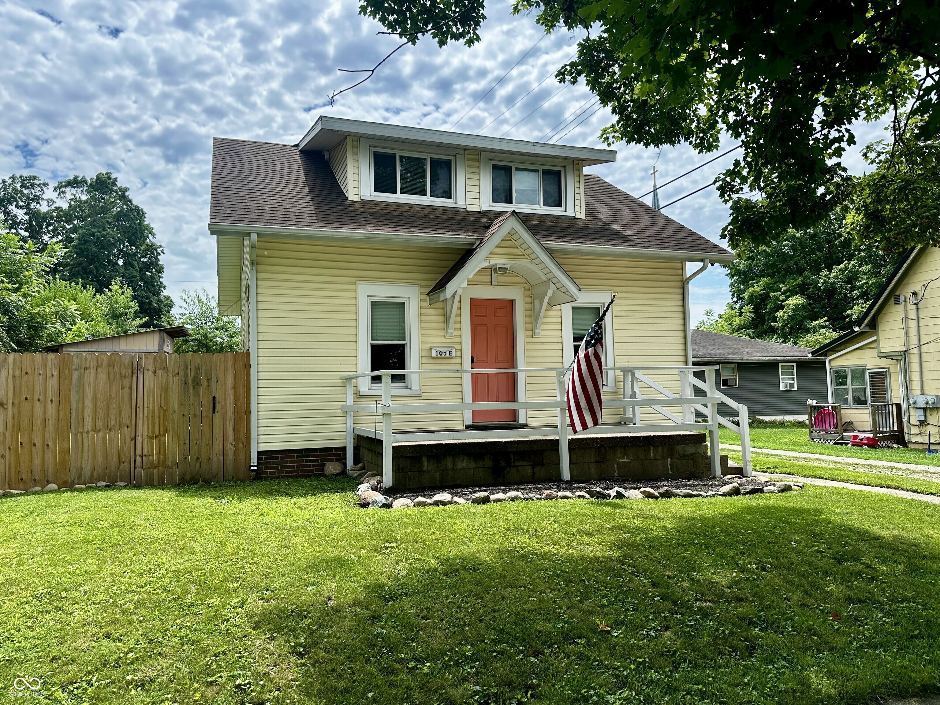105 E Washington Street