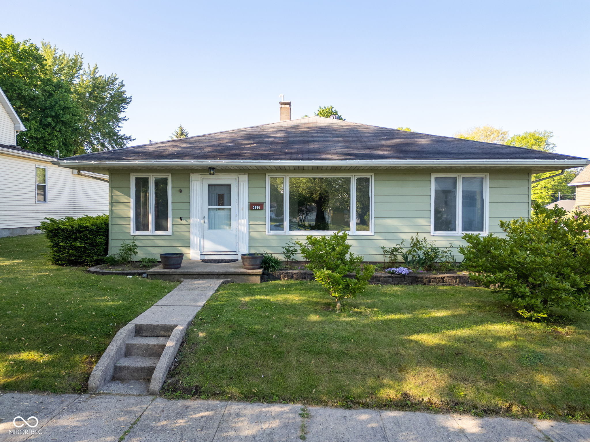 413 E Pike Street