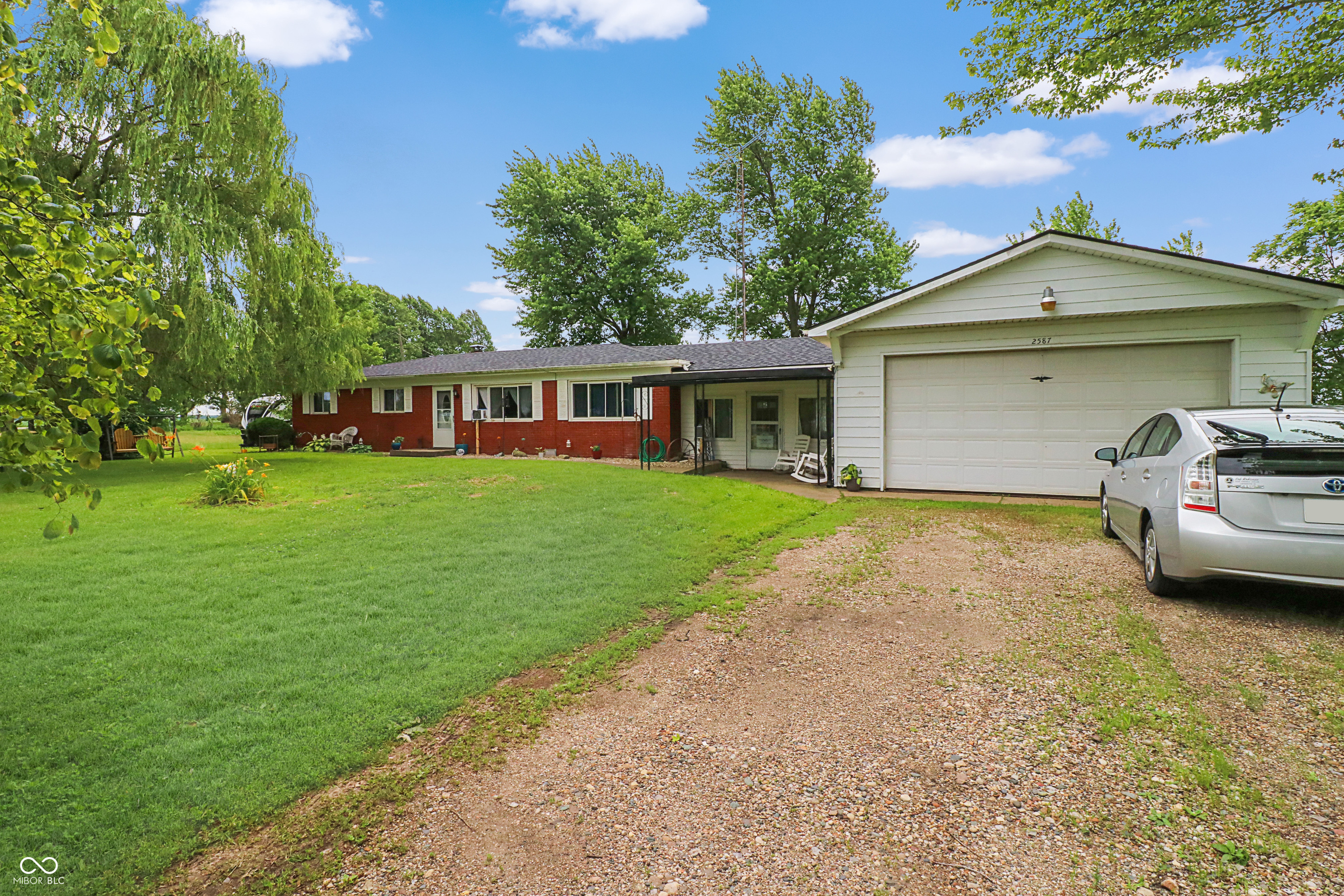 2587 E State Road 55