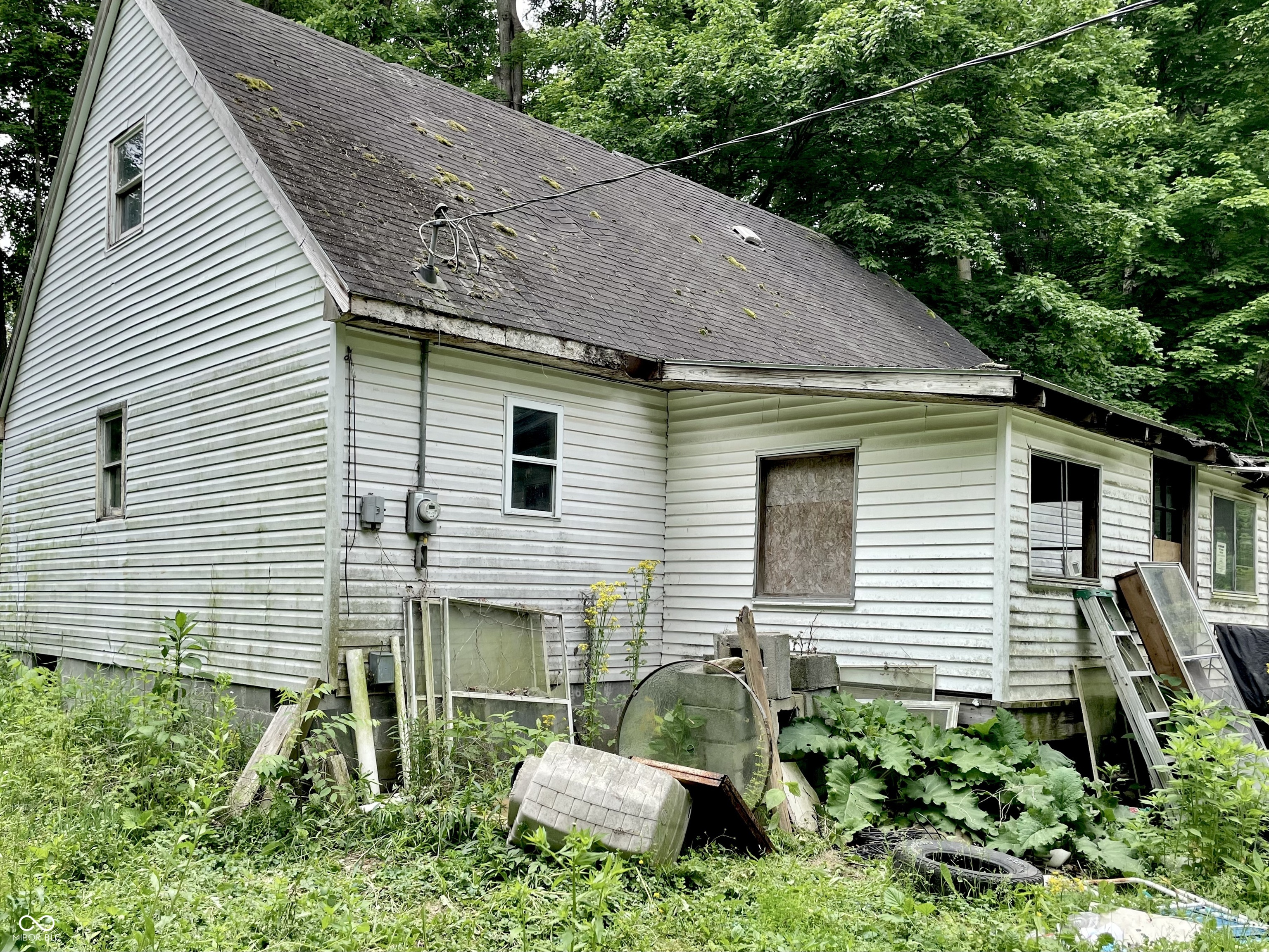212 W Jackson Street