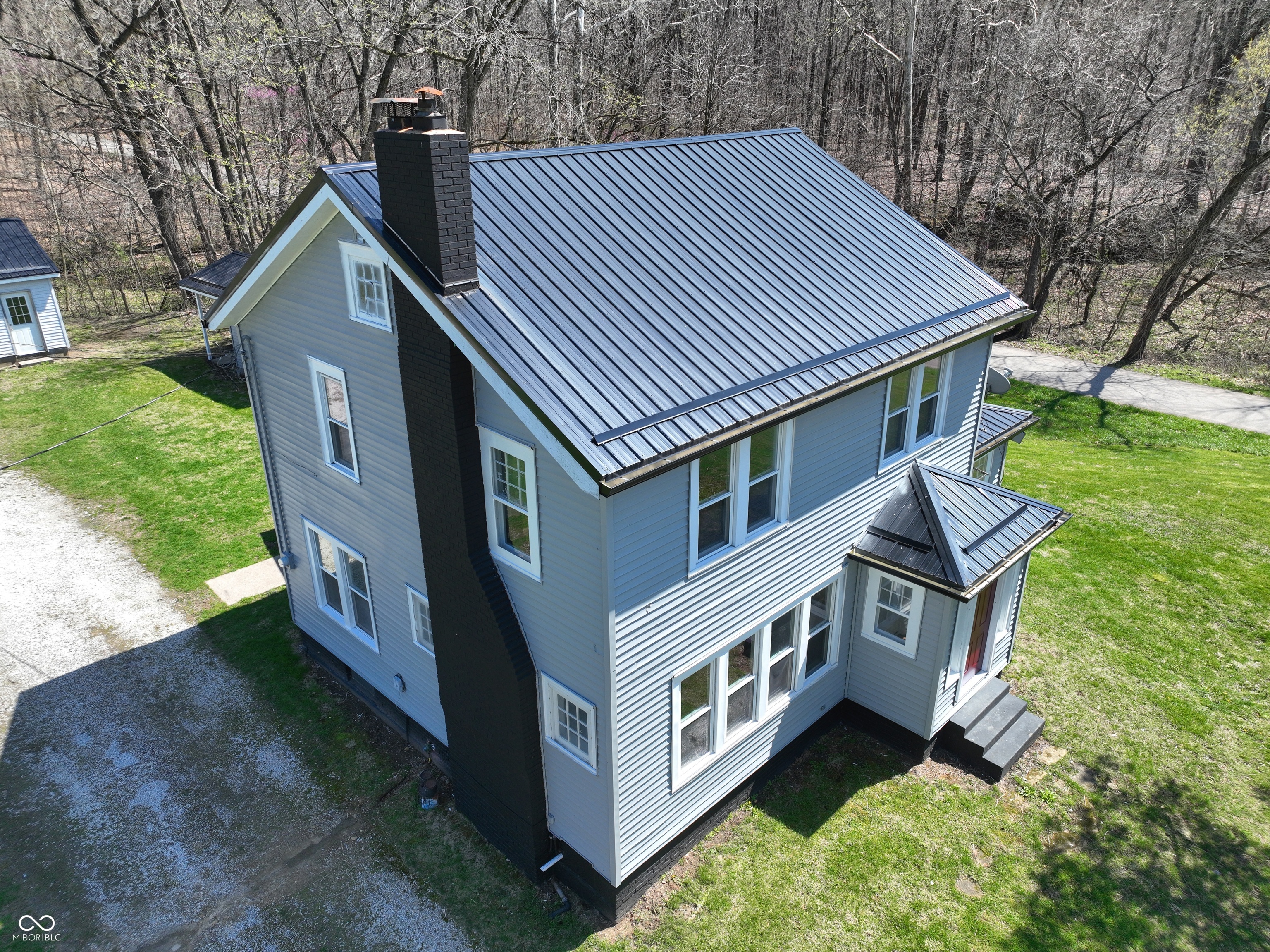 749 S River Road