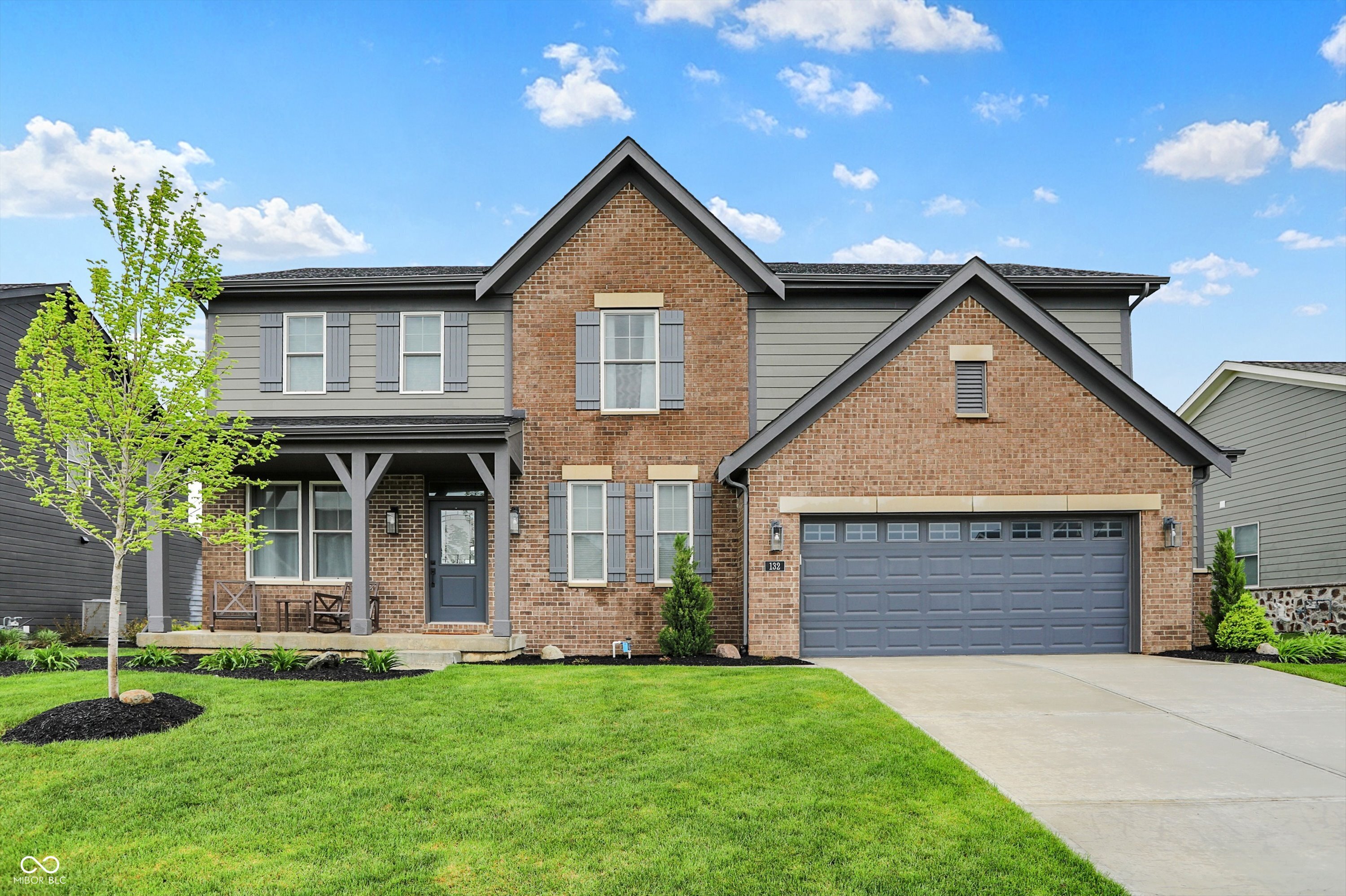 132 Oakhurst Way