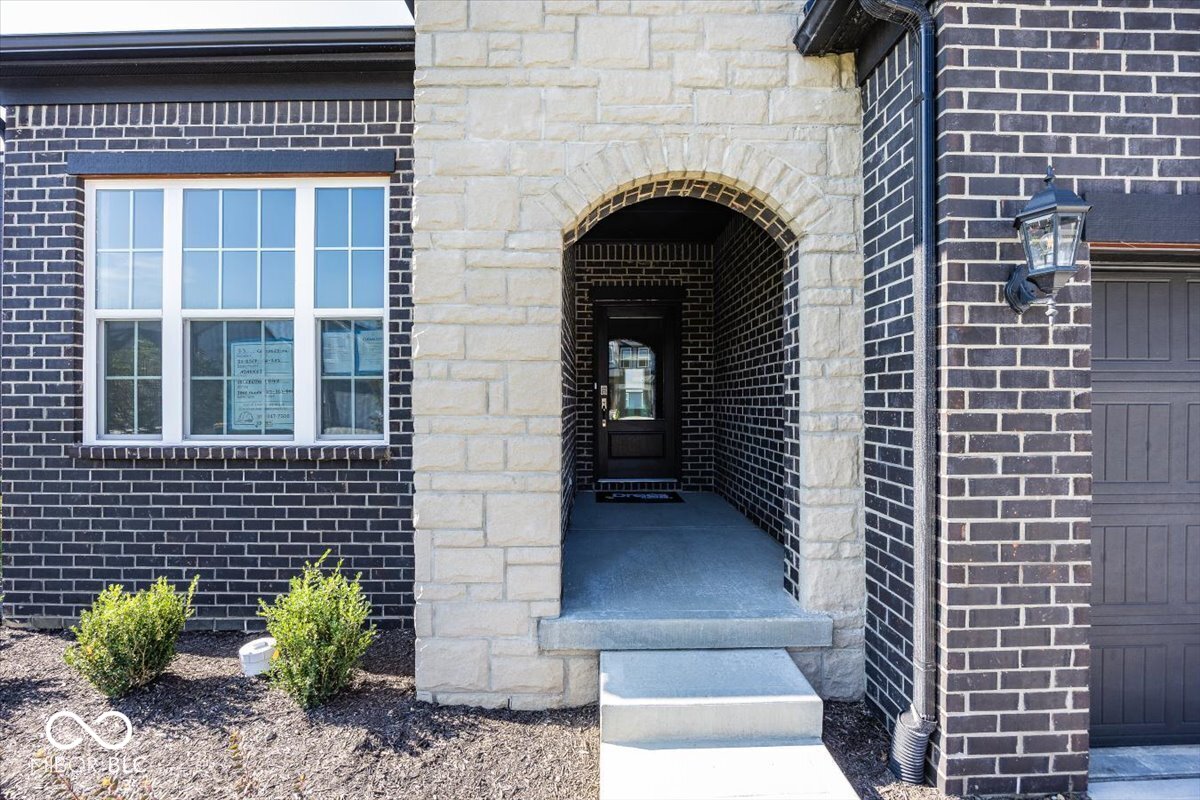 141 Creststone Boulevard