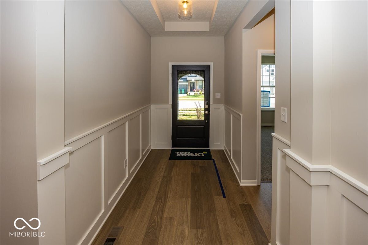 141 Creststone Boulevard